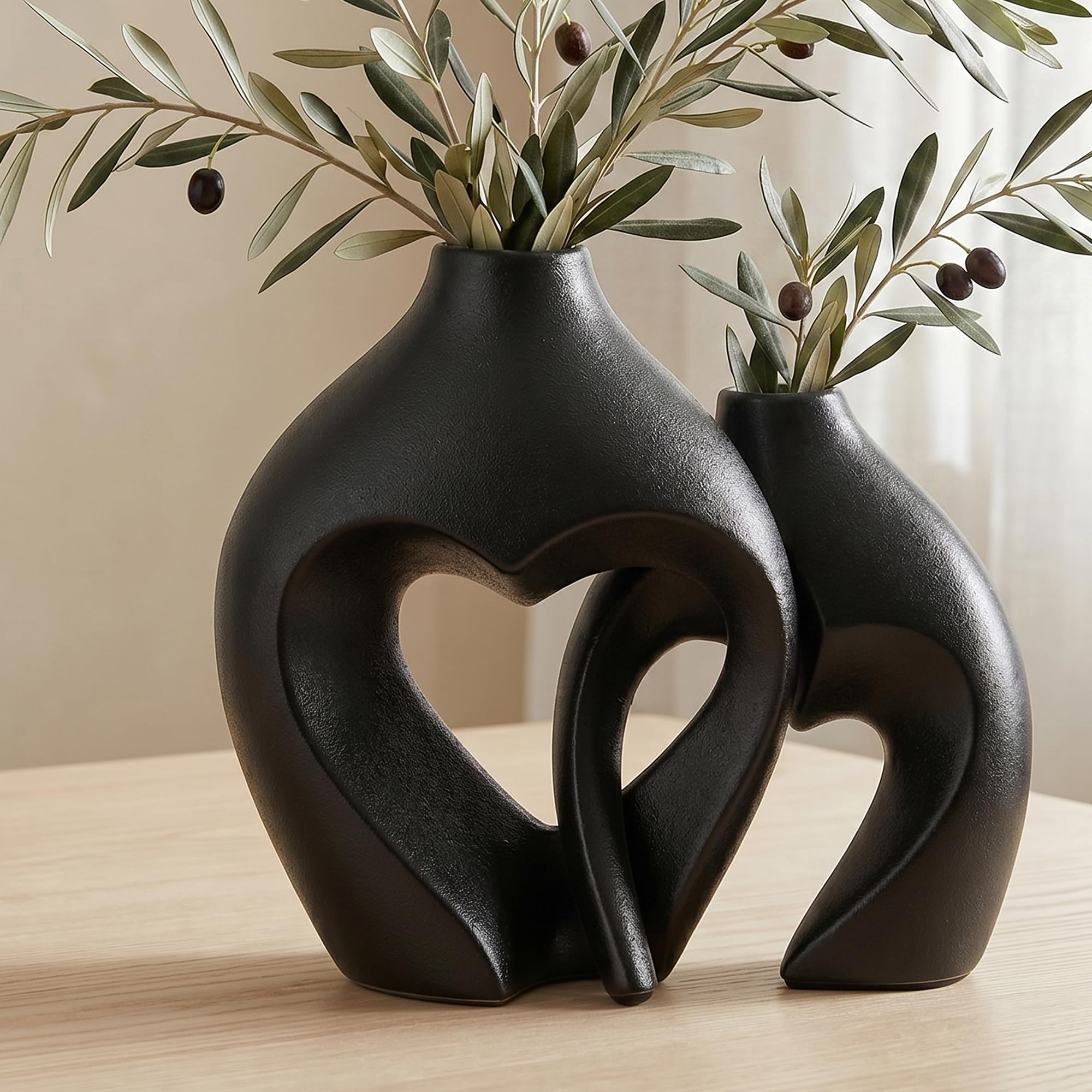 Black Ceramic Flower Vases Home Decor Heart Shaped Vase Set of 2 Nordic Heart Shaped Vases, Minimalist Decorative Vase for Table Centerpiece Wedding Dining Living Room Office House Decoration