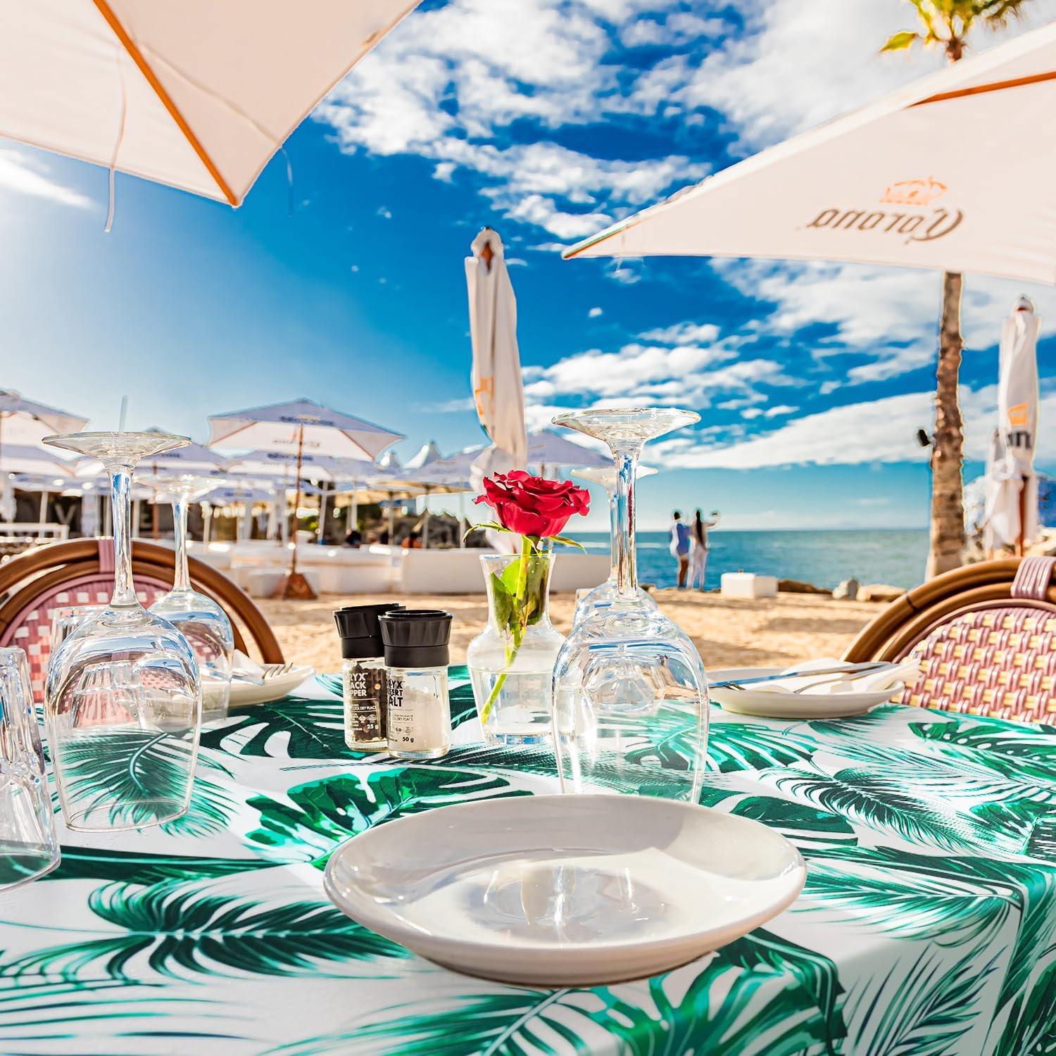 Outdoor Tablecloth with Umbrella Hole Umbrella Tablecloth Patio Tablecloths with Zipper for Courtyards, Terraces, and Beaches 60 x 84 in