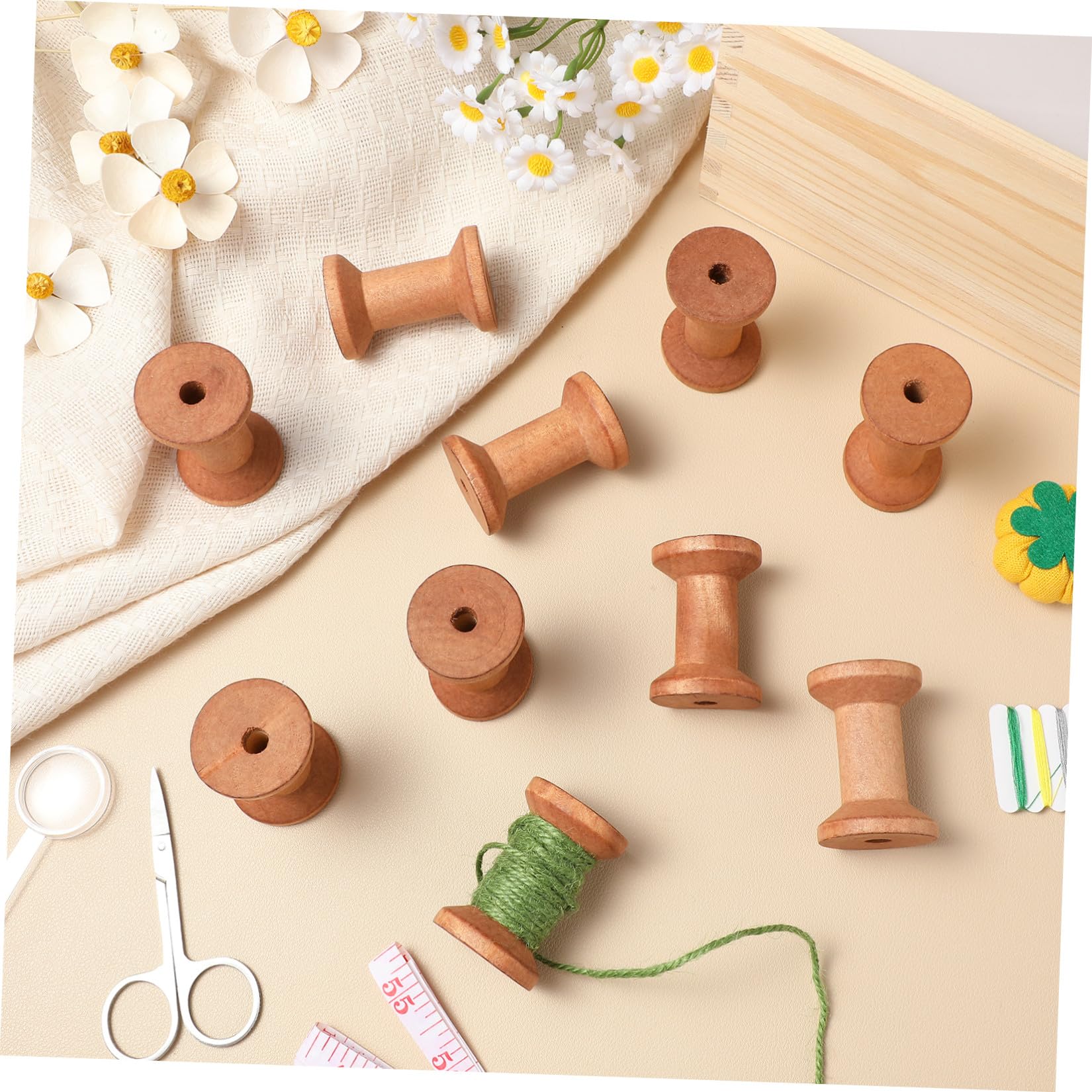 STOBOK 100pièces Spools Bois pour Fil à Broder Vides pour Couture Et Artisanat Support Pratique Bois