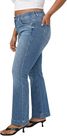 Torrid Women's Plus Size Bombshell Flare High-Rise Jean