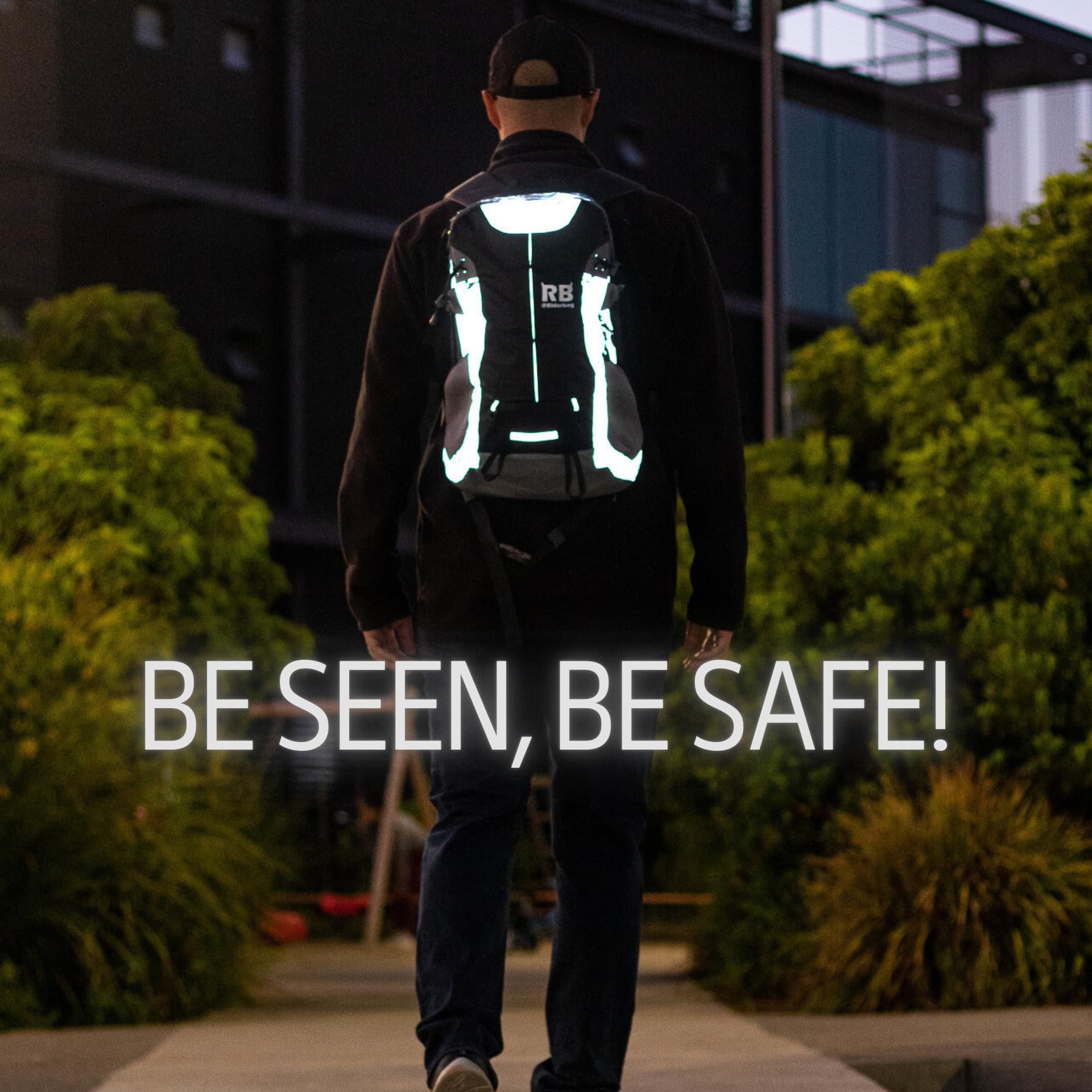 riderbag Reflektierender Motorradrucksack, leichter Laptoprucksack für Motorradfahrer. Reiserucksack. Fahrrad Sicherheit im Dunkeln. Mit optionalem Rückenprotektor
