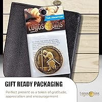 Vista 6 de The Task Ahead Coin, paquete a granel de 10, I Can Do All Things, monedas de desafío, chapado en oro antiguo, con un caballero templario arrodillado