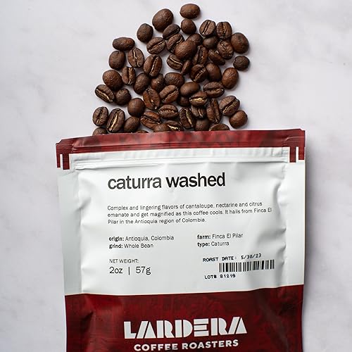 Miniatura 5 de Prueba un surtido de granos frescos de Lardera Coffee Roasters: 4 bolsas de 2 onzas con nitrógeno = 8 onzas de café fresco