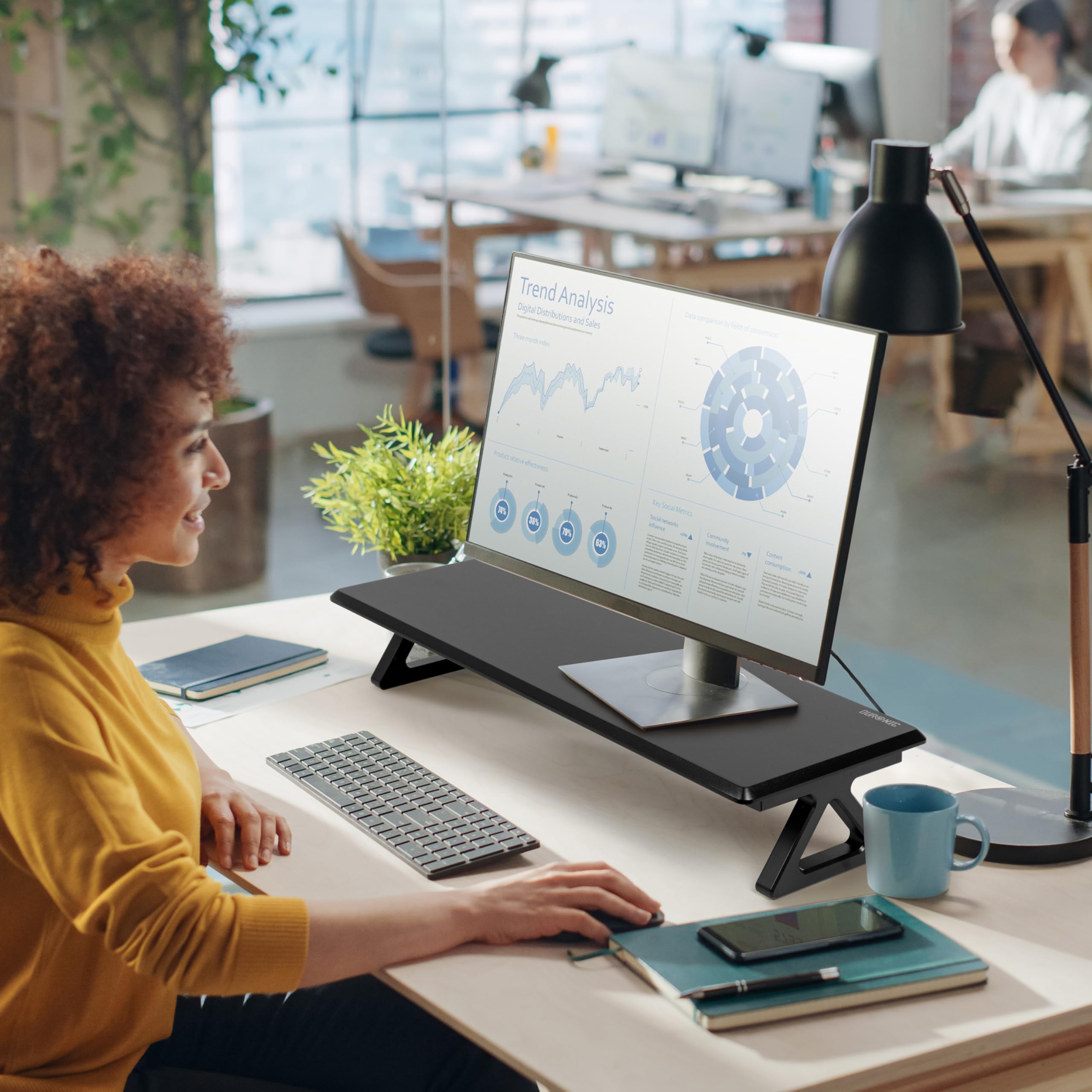 Duronic DM06-2 BK Supporto monitor scrivania dimensioni 81 x 30 cm - Supporto da tavolo altezza 15 cm per monitor e Laptop - Capacità 10kg - Mensola ergonomica per scrivania