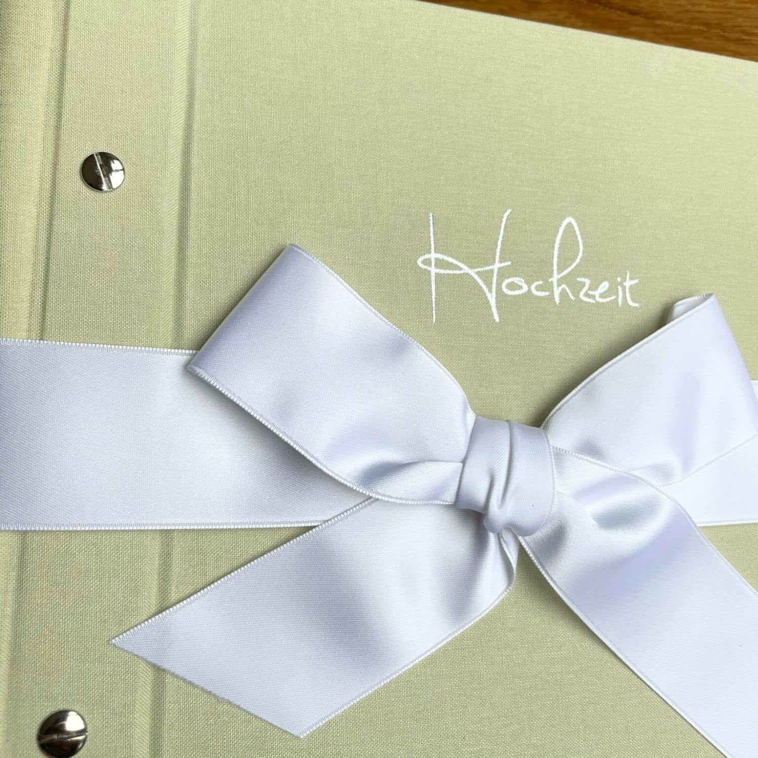 Weddix Hochzeitsalbum Neapel, Mint, erweiterbar - Elegantes Hochzeitsalbum 26 cm, Leinen-Einband in zartem Mint mit weißer Schleife und Prägung Hochzeit in Silber, handgefertigt in Deutschland