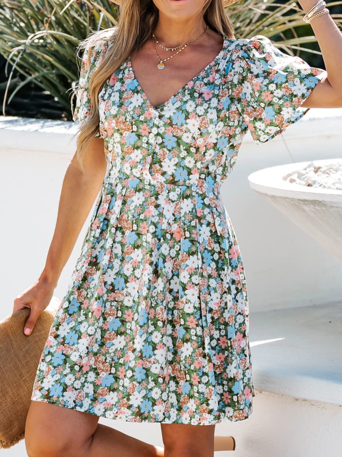 CUPSHE Damen Kleid V Ausschnitt Kurzarm Blümchenmuster Knöpfen Sommerkleid Freizeitkleid Strand Mini Dress