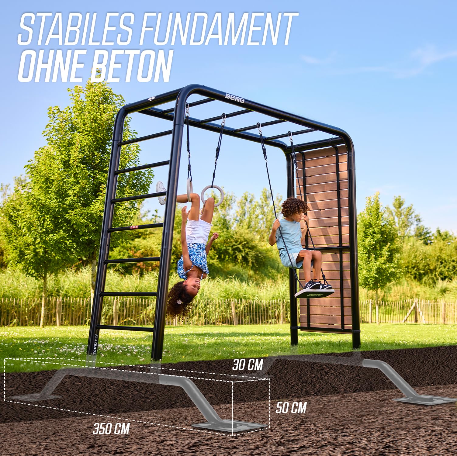 BERG PlayBase Large Spielplatz für Garten, Für die ganzen Familie, Klettergerüst für Garten, Fußballtor, Basketballtor, Klettergerüst, Fitness, Kletterwand, Alles in einem, Metall, Grün