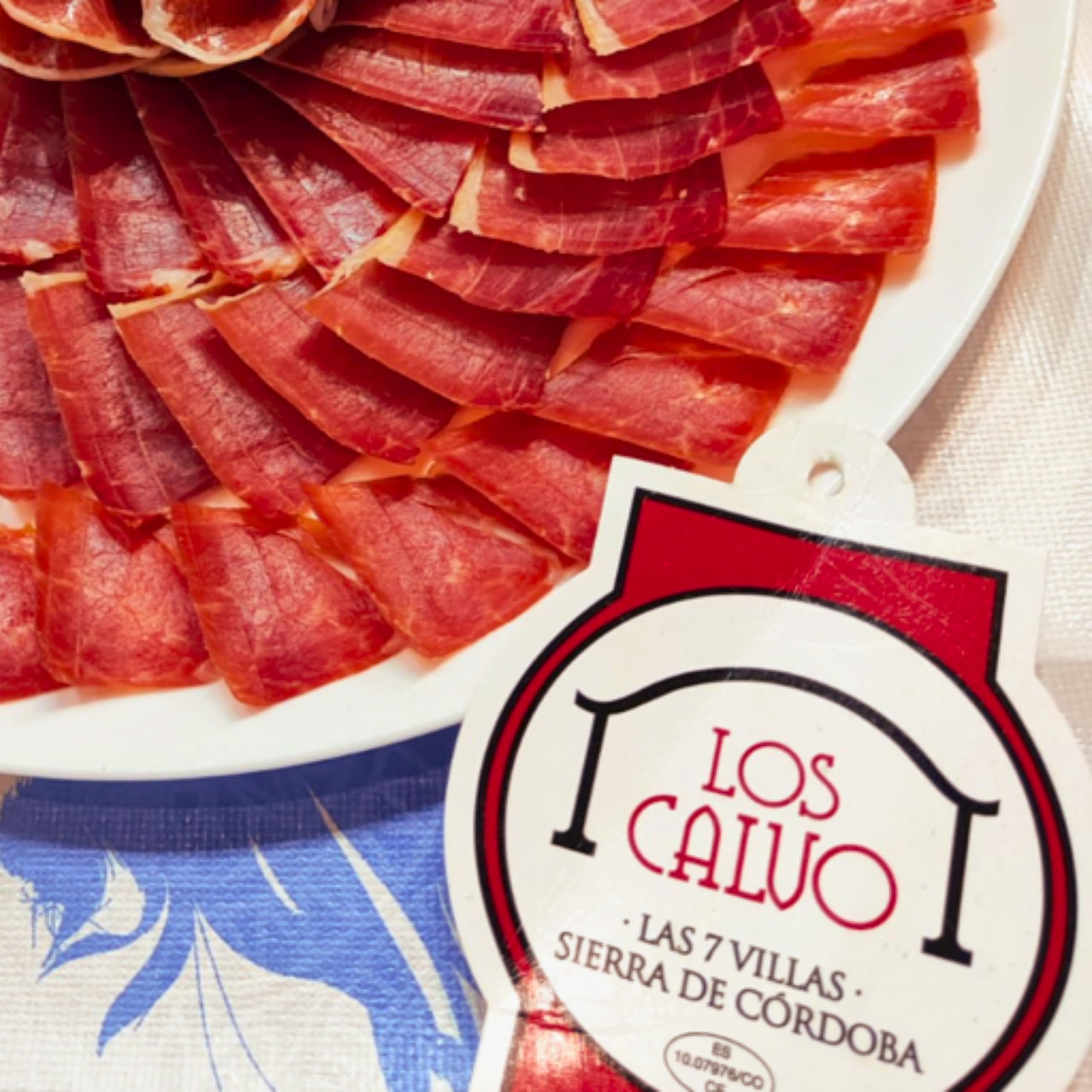 Jamon LOS CALVO Lote Loncheado Paleta Iberica Cerdo Pata Negra | Maletín Paletilla Bellota 12 Sobres 960Gr + 200Gr Virutas y Tacos del Jamón Deshuesado de Regalo Embutidos Gourmet España 50% Ibérico