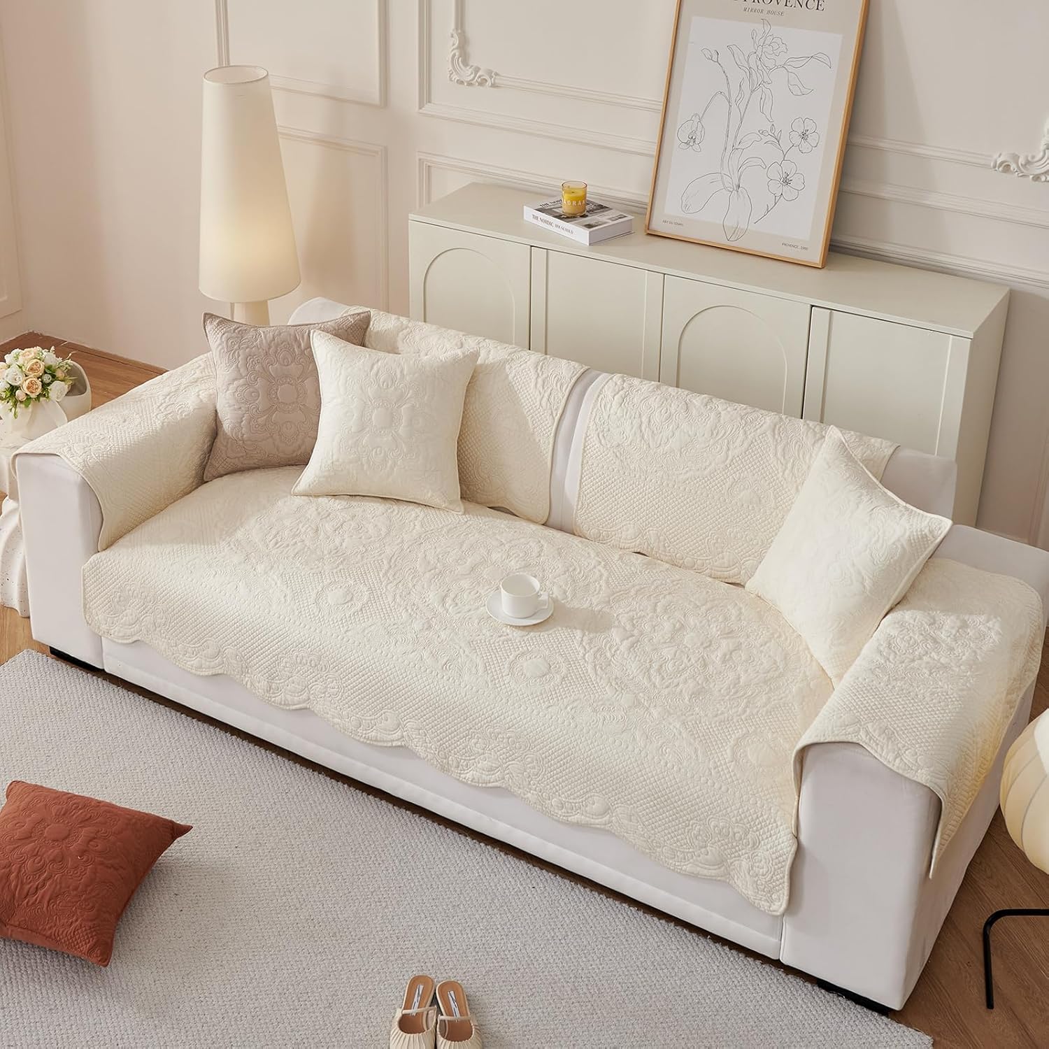 vctops Boho Cotton Quilted Couch Cover Soft Embroidered Sofa Cover Non-Slip Dog Bed Cover Scalloped Sofa Slipcover Washable Furniture Protector Cover (Cream,28"x82")