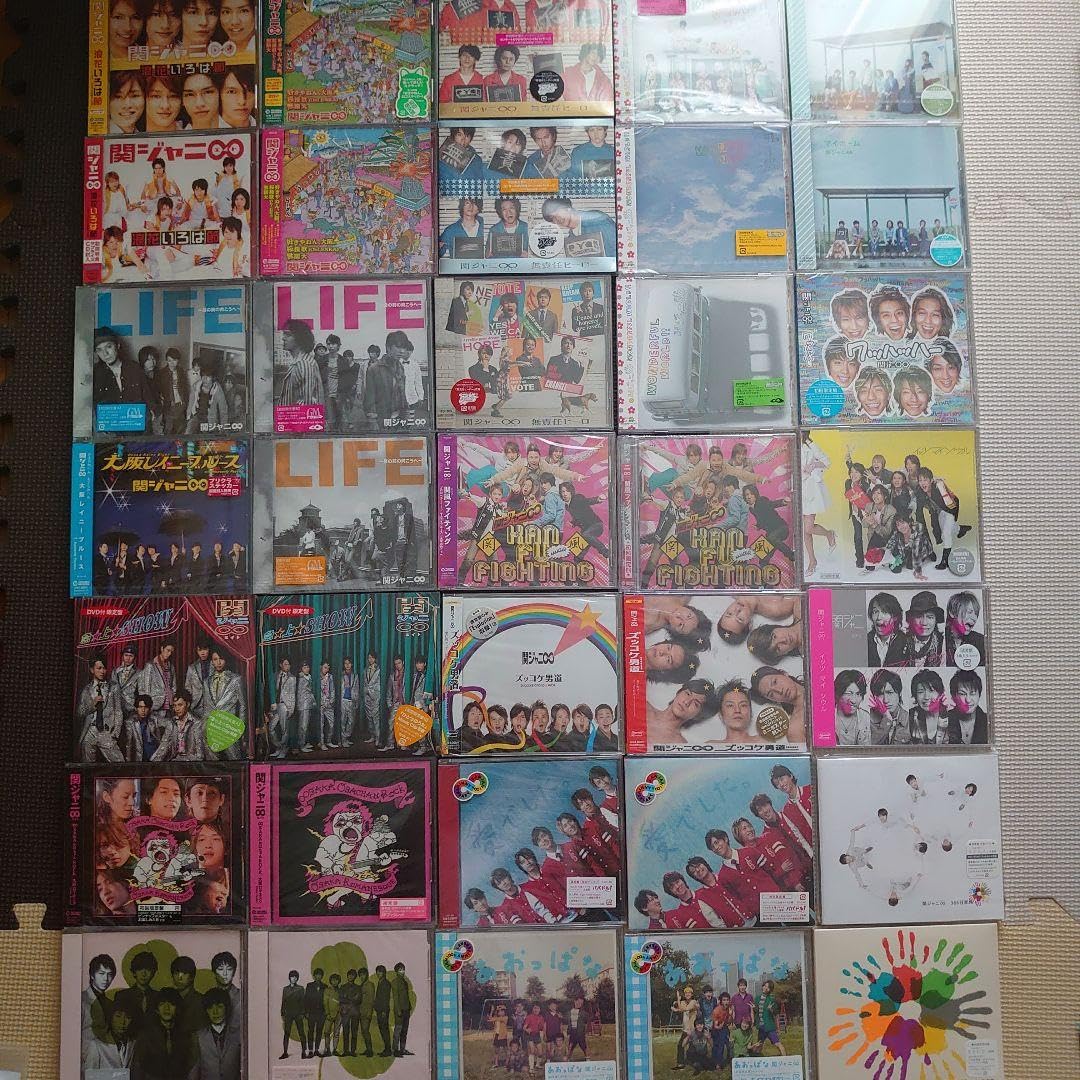 関ジャニシングルCDと特典セット 約81枚 Amazon.co.jp: 関ジャニ∞ 歴代シングル セット : ホーム＆キッチン