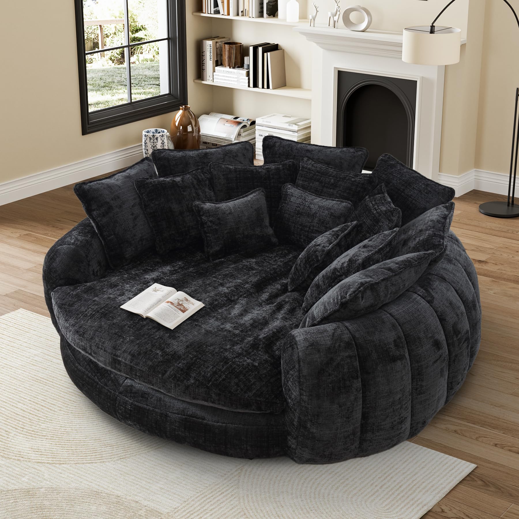 81 Round Chaise
