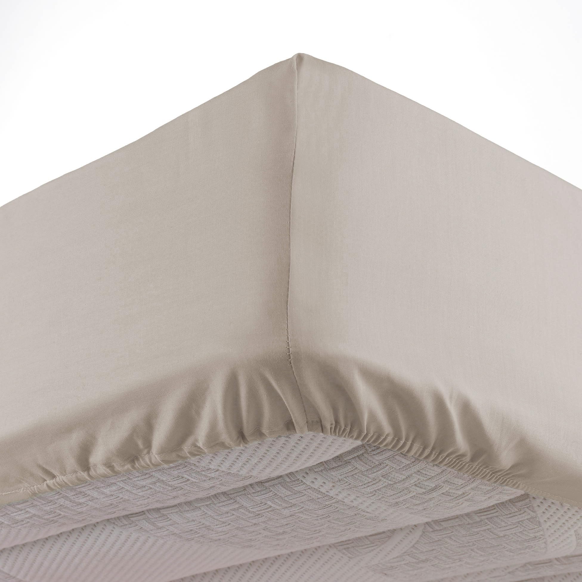 douceur d'intérieur, Fitted Sheet (160 x 200 cm) Oscar Natural, Plain Microfibre