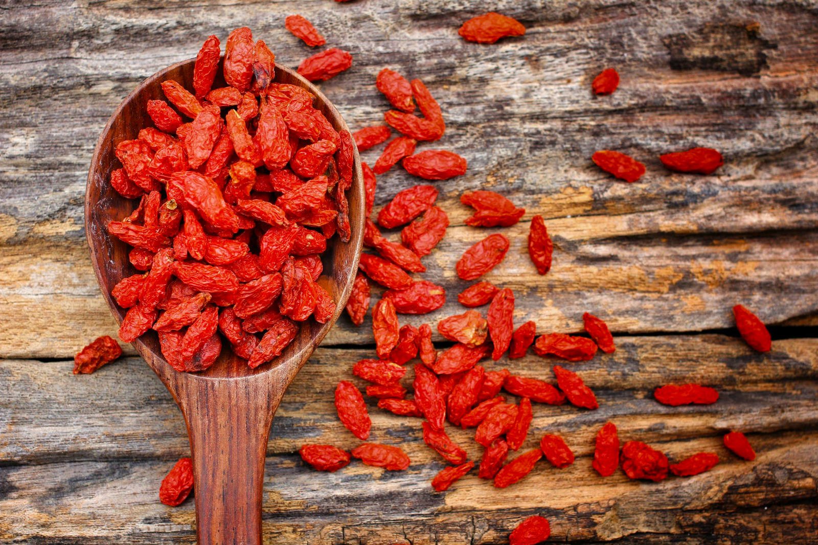 Bayas de Goji Premium, PACK 2x1kg (2kg Total) | Superalimento Rico en Fibra, Vitamina C & Antioxidantes | Snack Saludable Natural, Vegano | Apoyo Bienestar Celular y Muscular