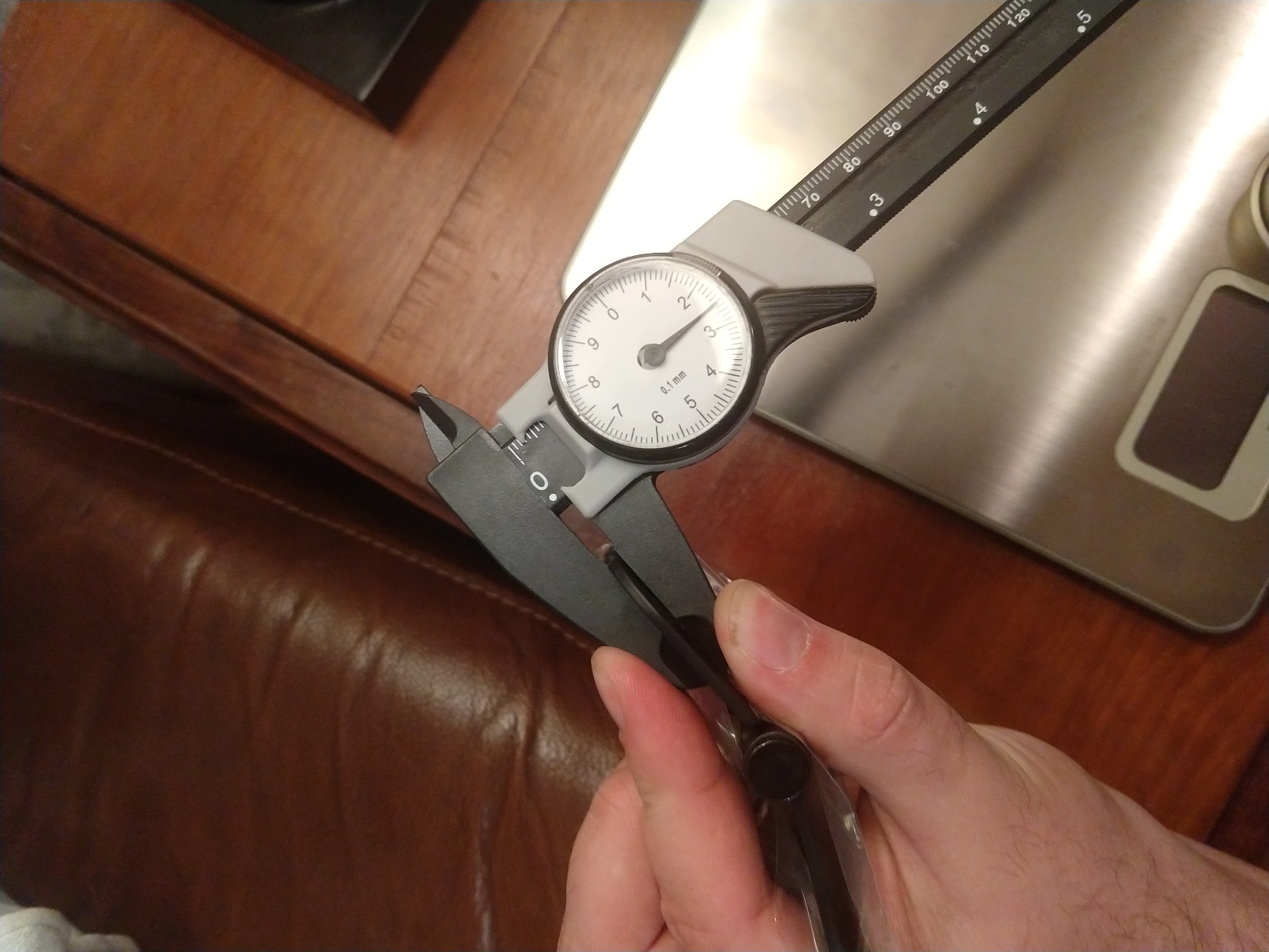 3.5" Door Hinges, 5/8" Radius photo review