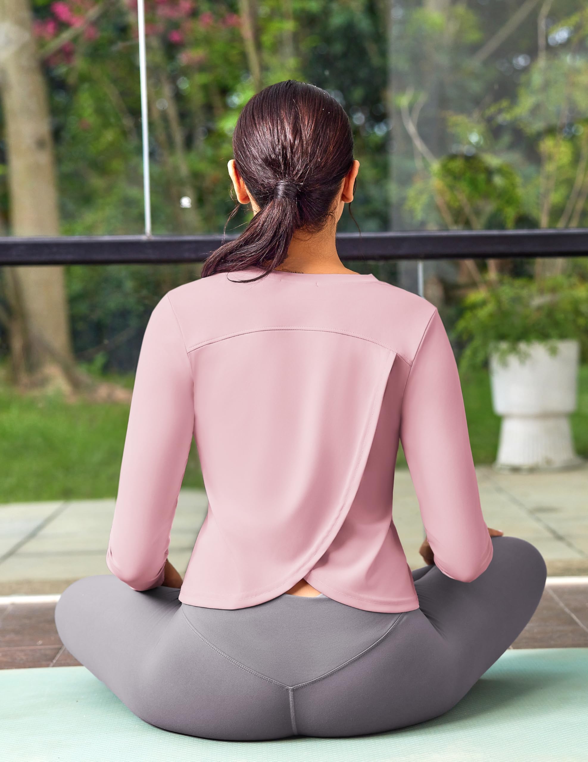 T-Shirt da Palestra da Donna T-Shirt Sportive a Maniche Lunghe Protezione Solare UPF 50+ Camicie da Allenamento Schiena Divisa Corsa Yoga Top Maglietta Traspirante T-Shirt Leggera