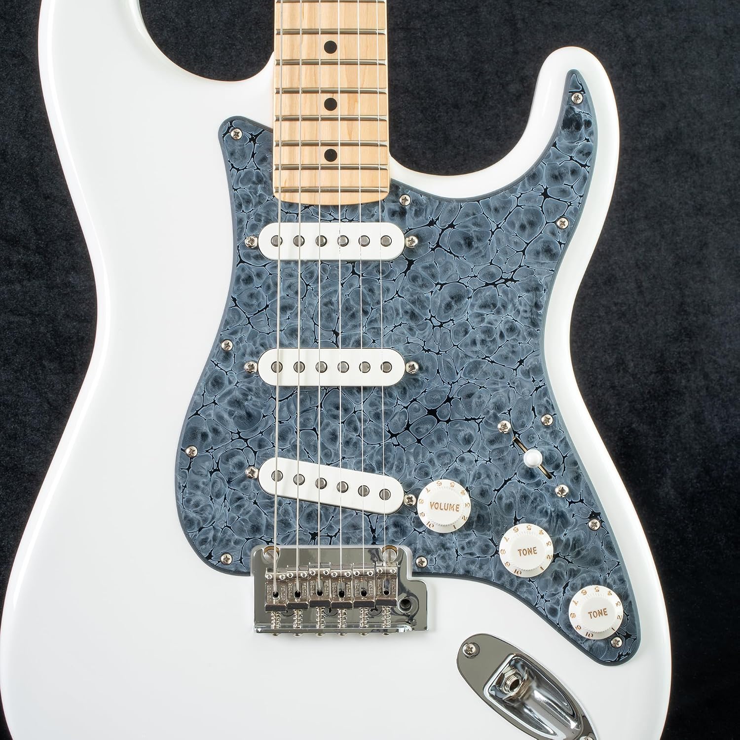 Pickguard for 11-hole Stratocaster S/S/S guitar, 1-ply Specialty Acrylic, 1 Unit (Black Cells)