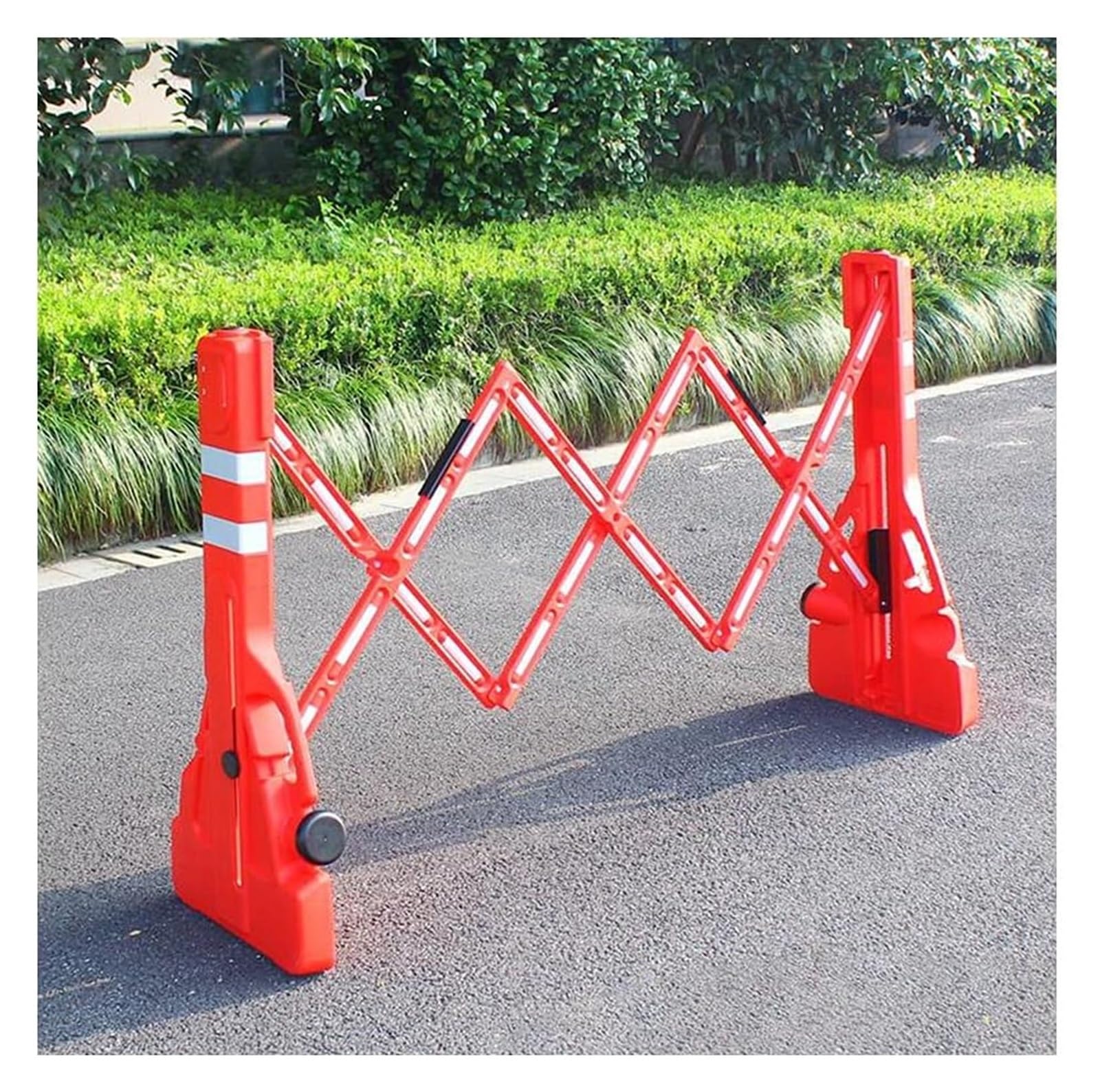 Recinzione Retrattile per Il Traffico, Barricata in plastica, Blocco Stradale, Barriere stradali Portatili con Strisce Riflettenti, barricata da Cantiere riempita d'Acqua