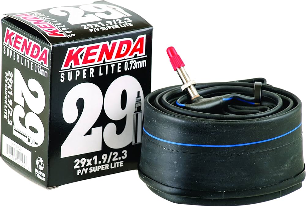 Amazon | Kendaスーパーライトチューブ、29 x 1.9 – 2.3 