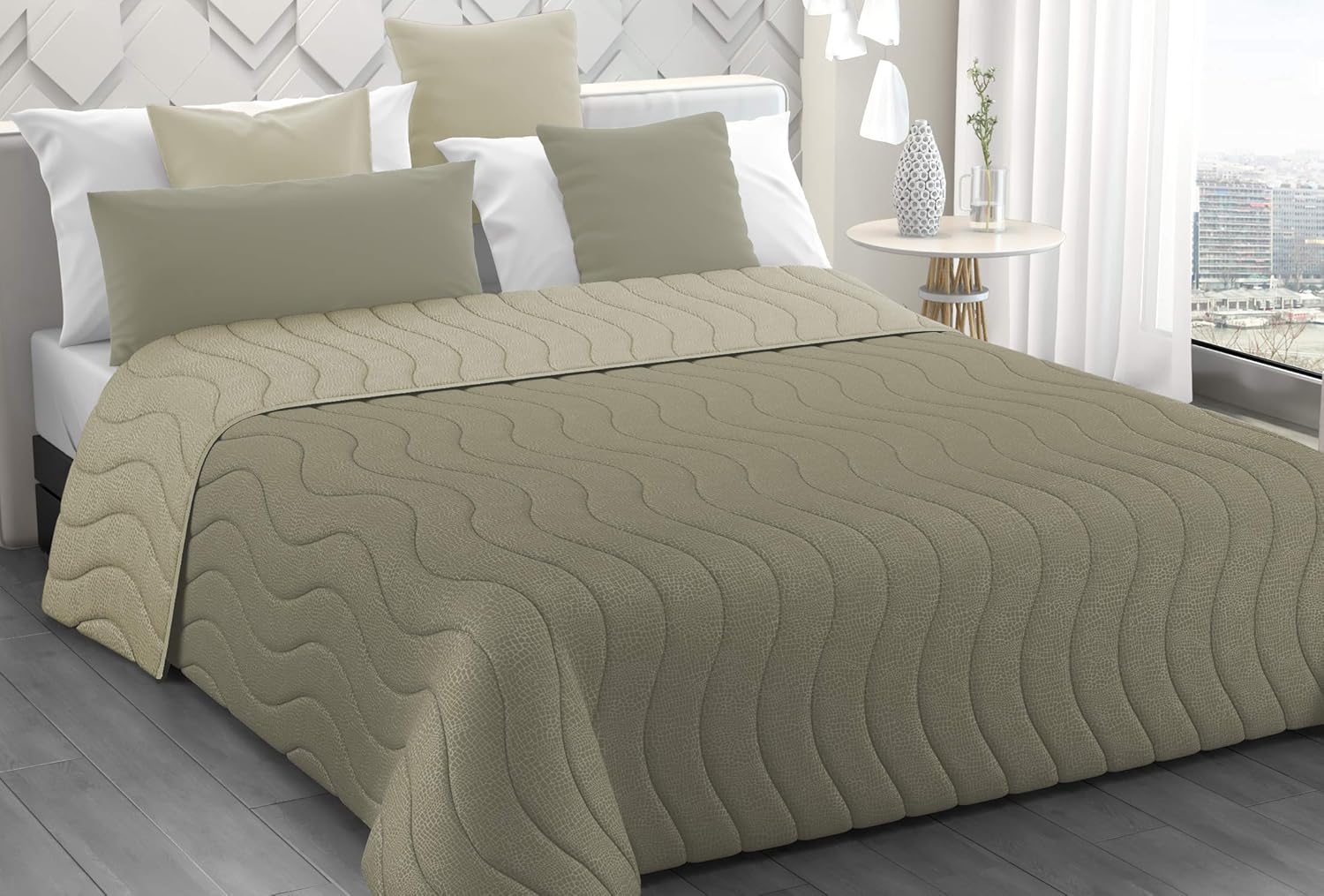 coperta rossa per il letto