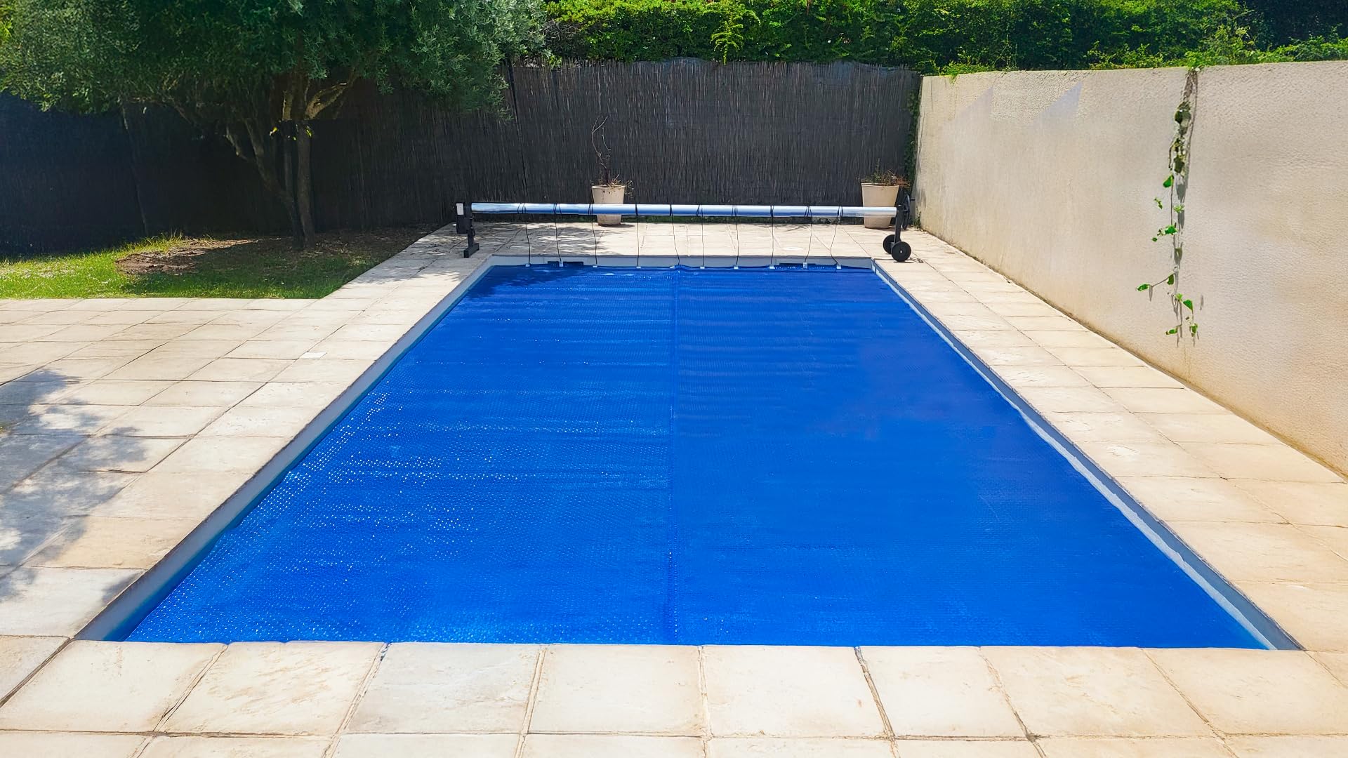 Bâche à Bulles Piscine 3x2 m Optimal Dark Blue 500 microns - Bordée 4 côtés + Oeillets Posés + Bâchette Protection - Direct Usine