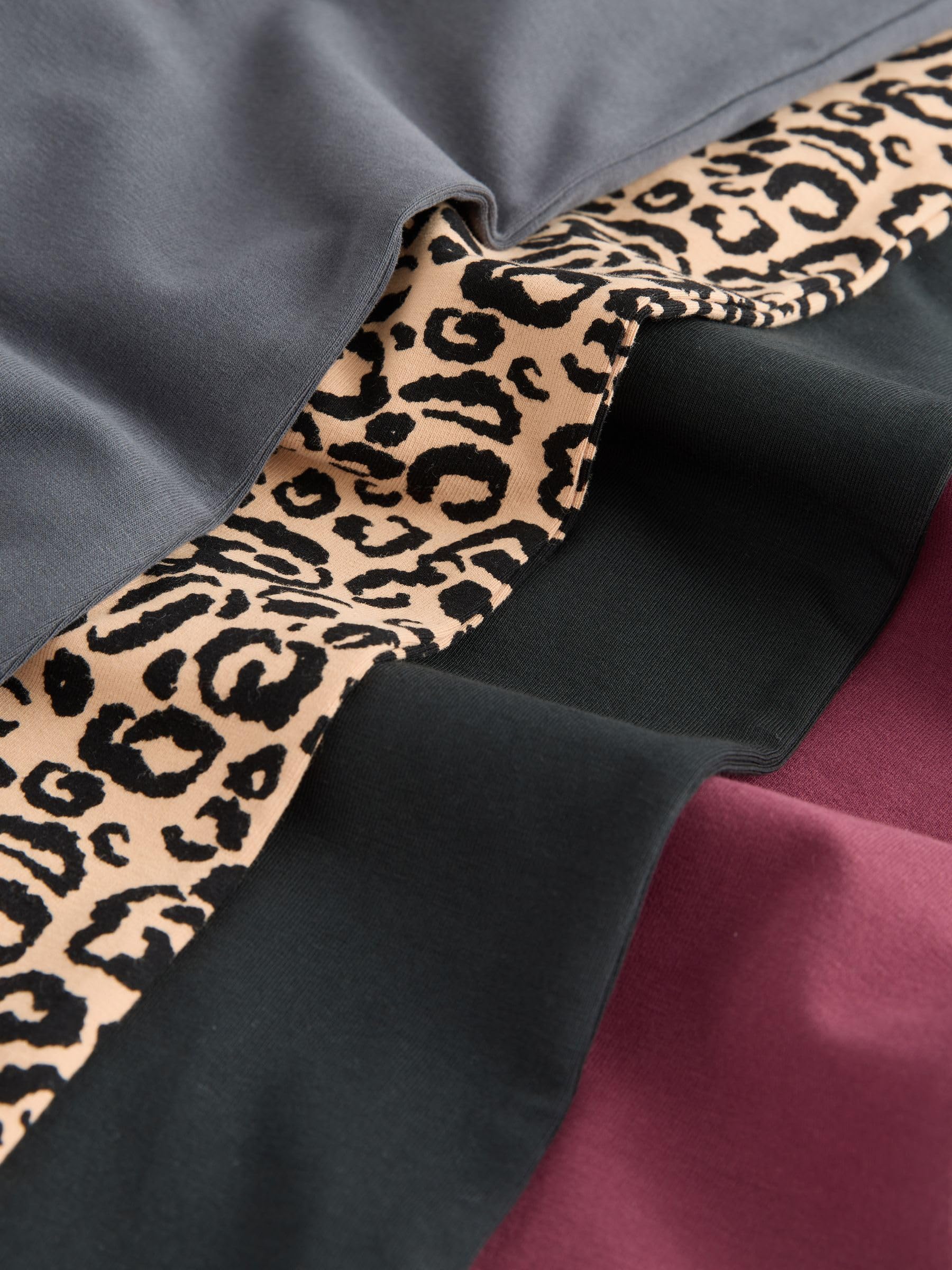 NEXT Mädchen Ausgestellte Leggings im 4er-Pack