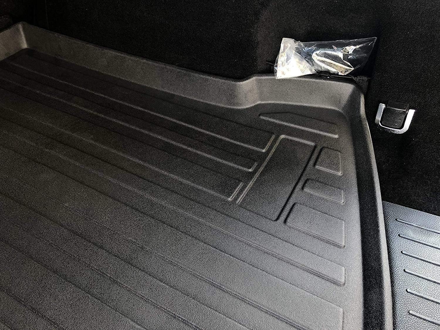 Cargo Liner - Trunk Mat for Lincoln MKC 2015-2019 – Weather-Resistant Trunk Mats for Cars with Raised Lip – Non-Slip Car Trunk Mat Rubber – Easy to Install – Laser Pre-Cut Design
