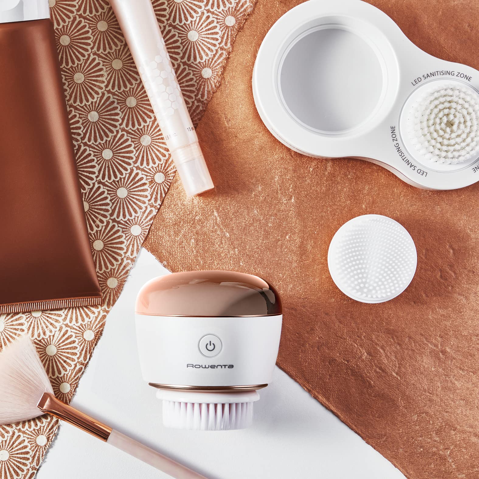 Rowenta Gesichtsreinigungsbürste für das Gesicht, 1 Minute, entfernt Make-up, Tiefenreinigung, unter Wasser nutzbar, helle Haut, einheitlicher Teint, feine Hautmaserung, Tragetasche LV4020F0