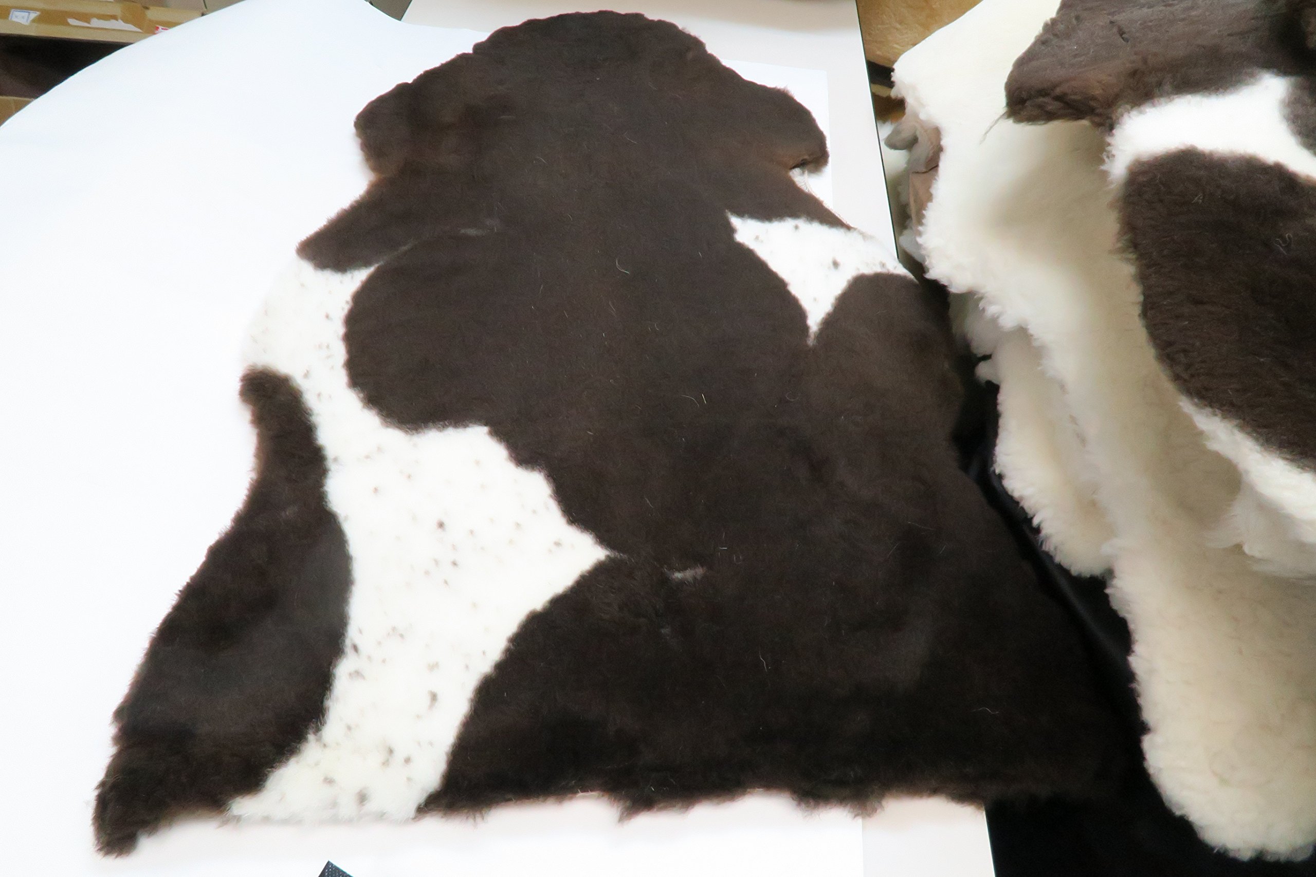 Amazon | FURFURMOUTON 洗える ムートンラグ 1匹物 天然 ラグマット