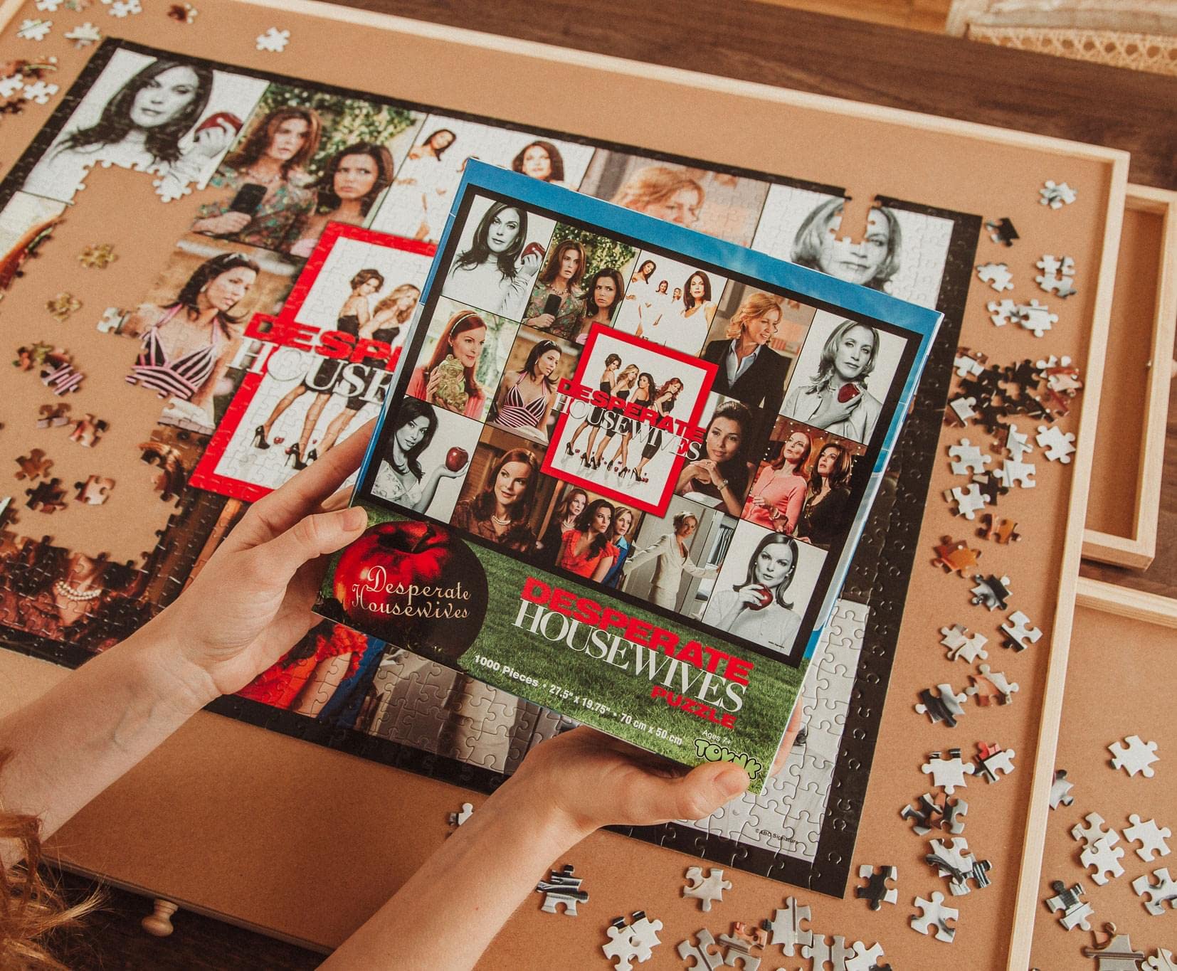 Desperate Housewives Collage 1000-Piece Jigsaw Puzzle, Multi-color - Image 4