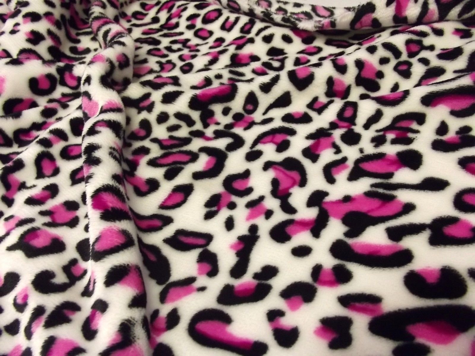 CRS Fur Fabrics Double Sided Supersoft Cuddlesoft Fleece Fabric Material-Cerise Leopard, 1Mtr 150cmx100cm, Polyester