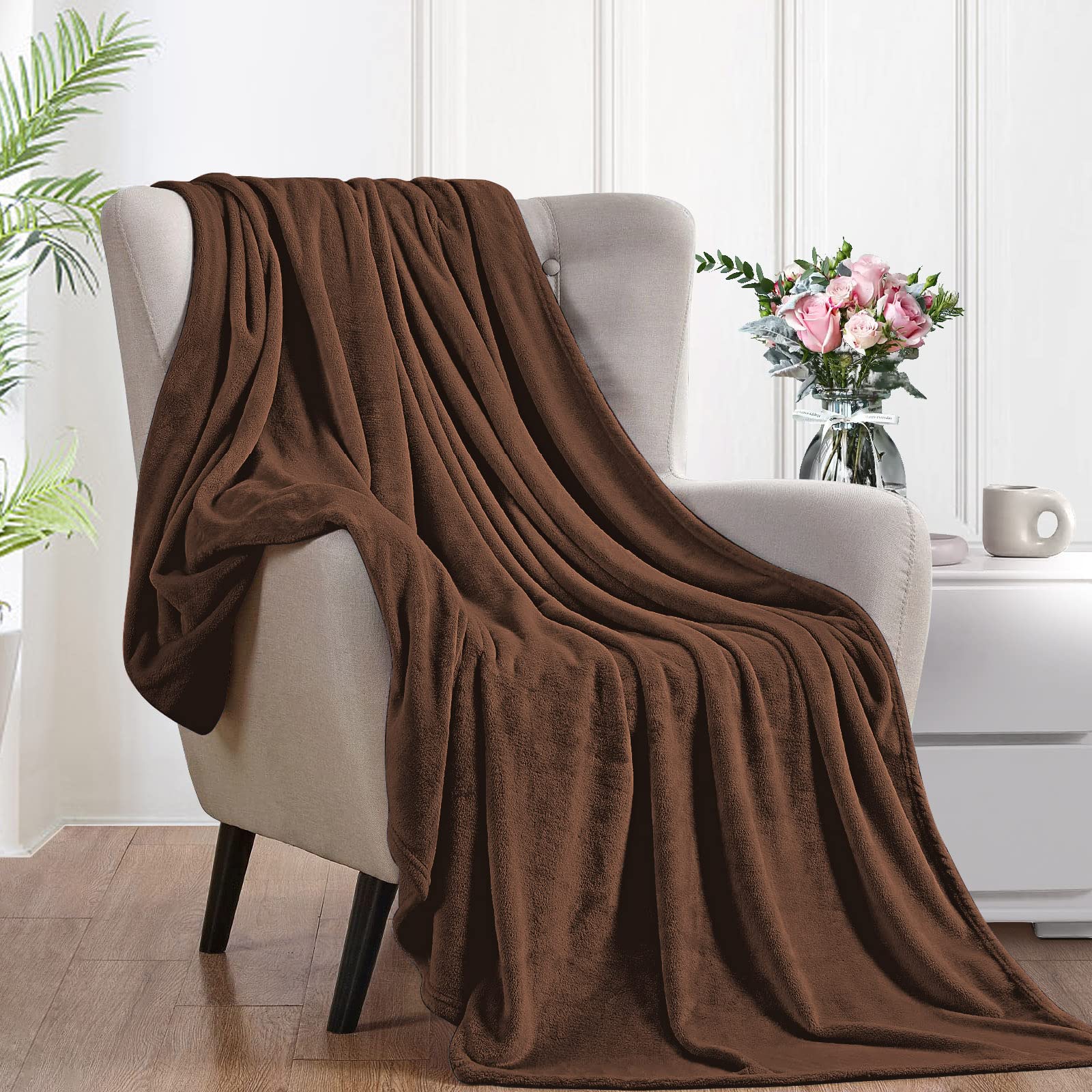 FARFALLAROSSA Couverture Plaid Polaire Flanelle 230 x 270 cm - Jeté de Canapé Polaire - Couverture lit 2 Personnes Epaisse Douce Et Chaude - Plaid Haute Qualité - Marron