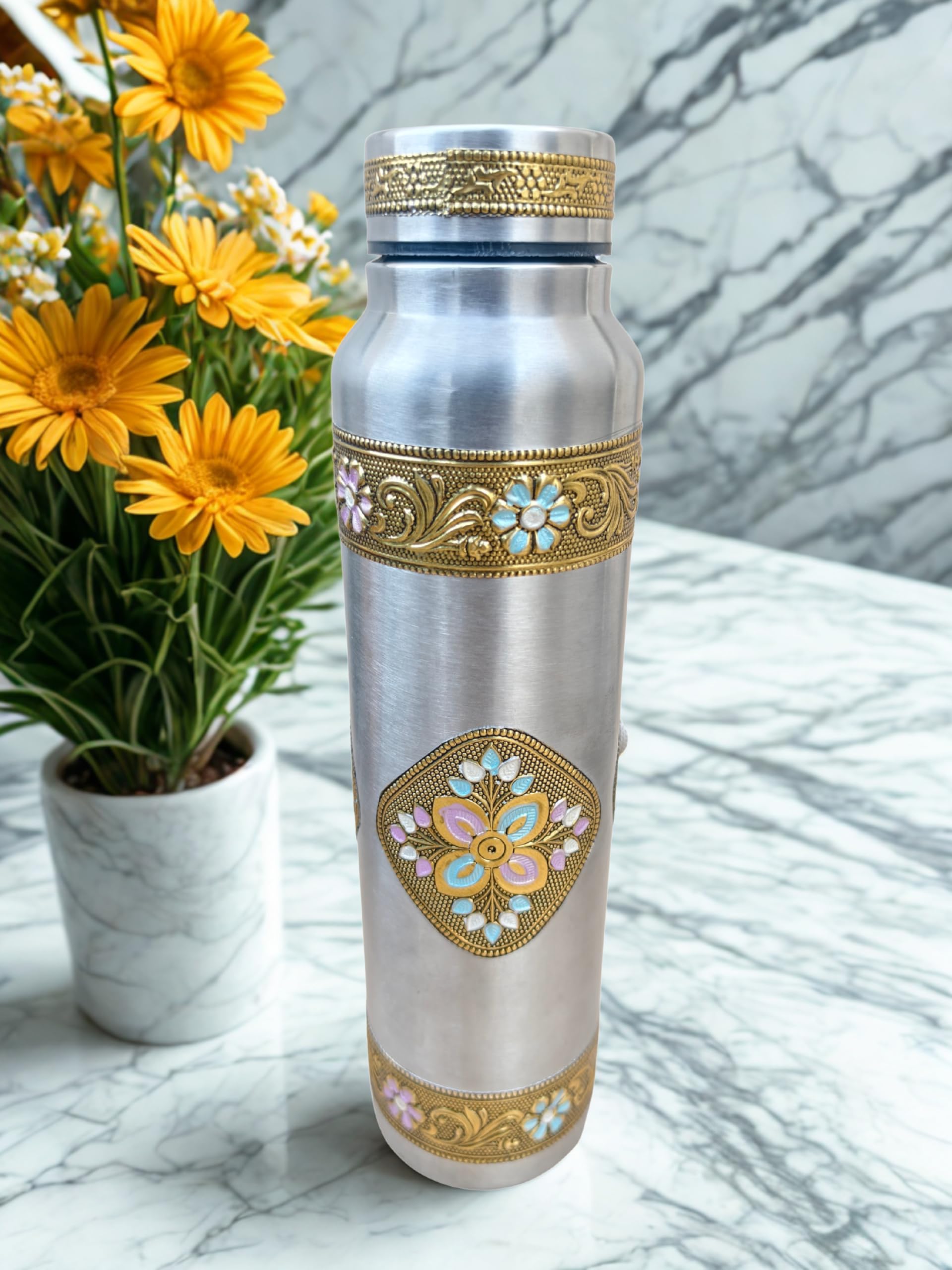 CRAFTS WORLD Oxidised Meenakari Stainless Steel Water Bottle (1000 ml) | Handcrafted Designer Bottle | Leak Proof, Rust Free, BPA Free, Food Grade | Gift for Wedding, Festive, Office & Gym. (Gold)