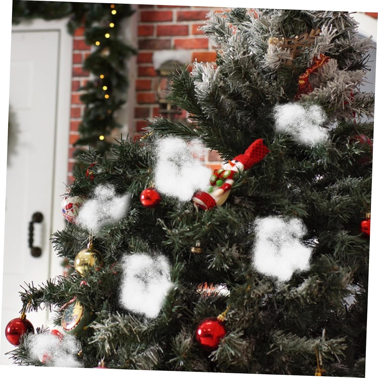 SHOWERORO 3Pcs Artificial Snow Decorations High Simulation Fluffy Fake Snow for Christmas Decor Lightweight Reusable Snow for Holiday Displays and Parties Easy to Store
