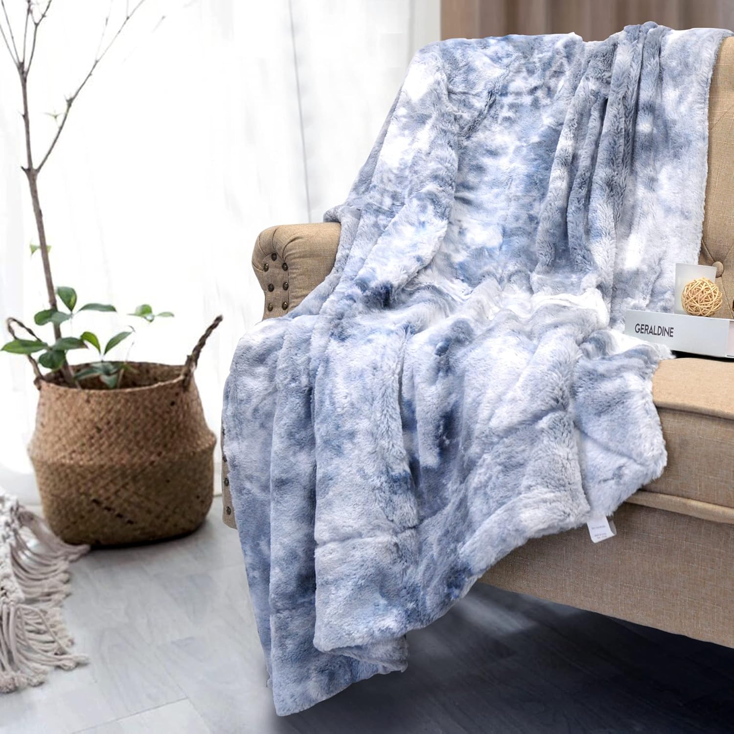 Home Soft Things Tie Dyed Double Sided Faux Fur Throw Blankets Soft Warm Cozy Fluffy Plush Comfortable Couch Bed Cover Living Room Decor, Blue, 50'' x 60''