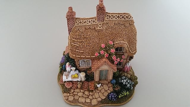 Lilliput Lane Fresh Today Cottage