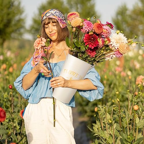 Miniatura 5 de Roshtia Juego de 4 jarrones de metal vintage de 12 pulgadas de alto, cubo de flores rústicas, jarrón de metal con asa, centro de mesa de cubo