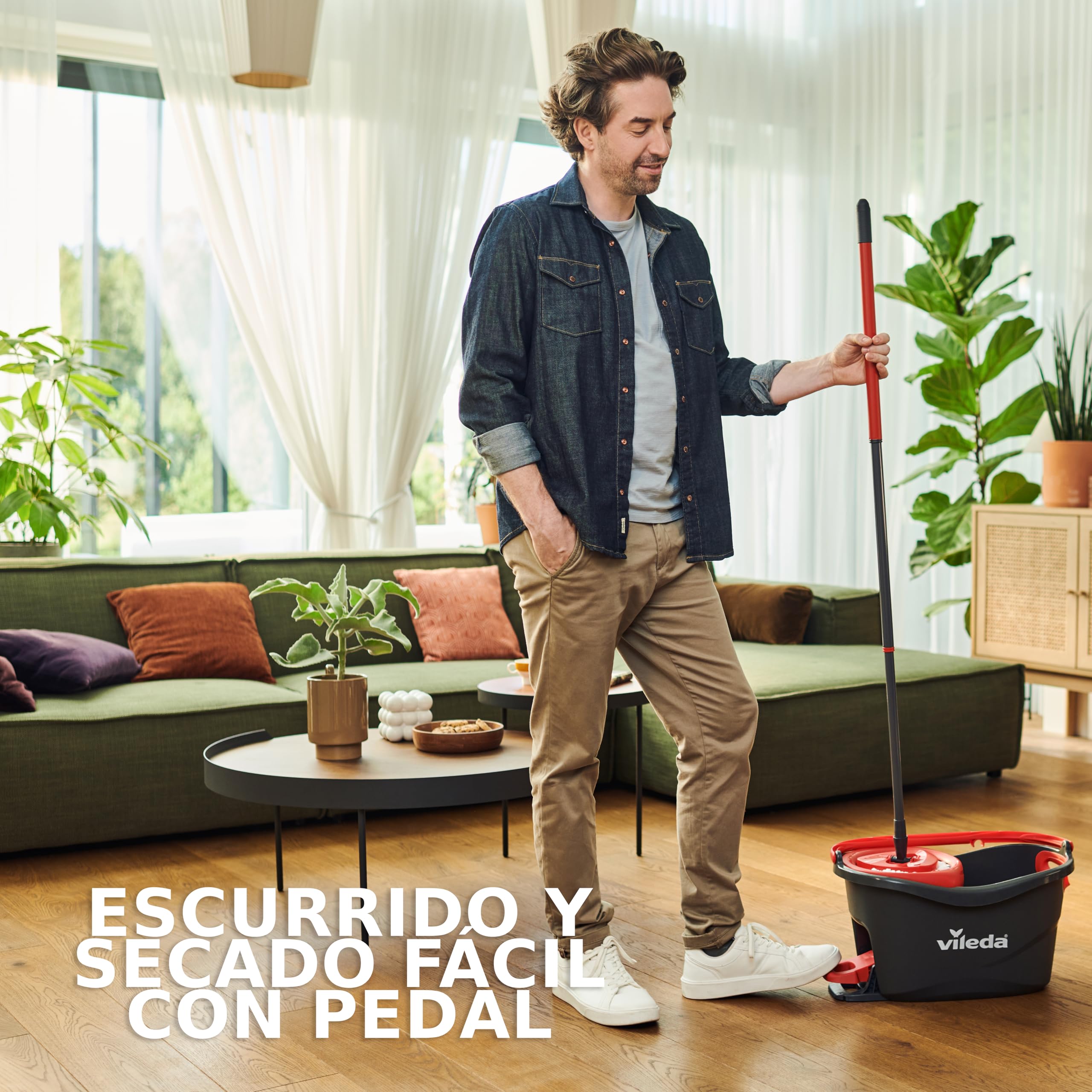 Vileda Turbo 3en1 - Sistema de fregado de Suelos con escurridor Giratorio y Cubo con Pedal | Palo telescópico 85-123 cm | Recambio de Microfibra 3 en 1 | Recambio sostenible | Color Gris y Rojo — view 3