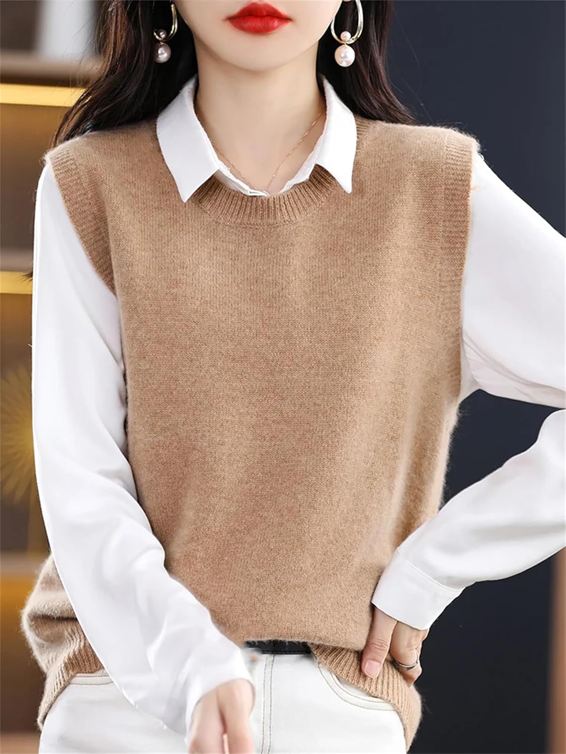 Women's Round Neck Knitted Pullover Vest Women's Waistcoat Sleeveless Sweater Short Coat Wool Knitted Waistcoat
