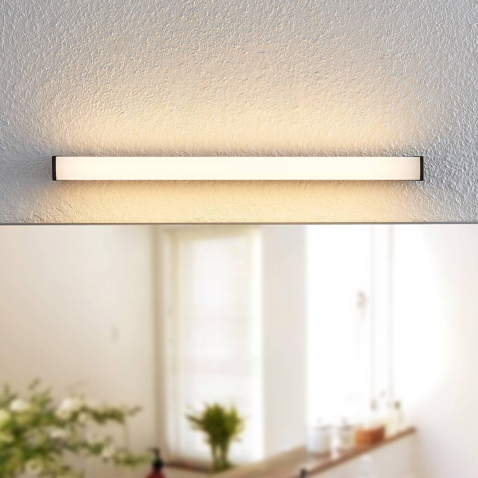 Lindby LED Wandleuchte, Wandlampe Bad Ulisan (spritzwassergeschützt (Modern) in Schwarz aus Aluminium (1 flammig) - Wandleuchten Spiegelleuchte Badezimmer Wandbeleuchtung Badezimmerleuchte