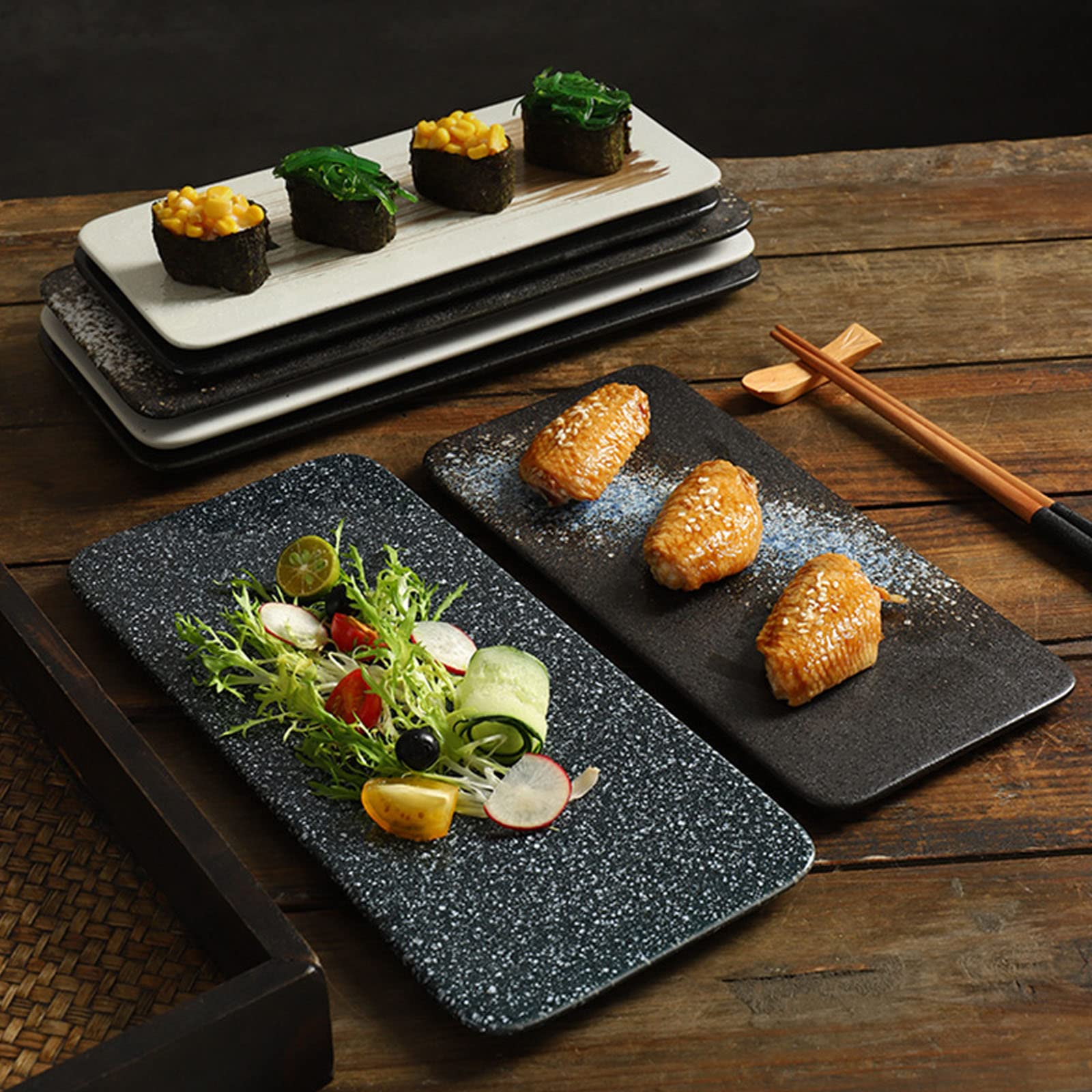 Lot De 4 Assiettes En Céramique, La Glaçure Est Lisse Et Facile À Nettoyer, Convient Pour Les Sushis, Sashimis Et Balaous,Noir,4pcs