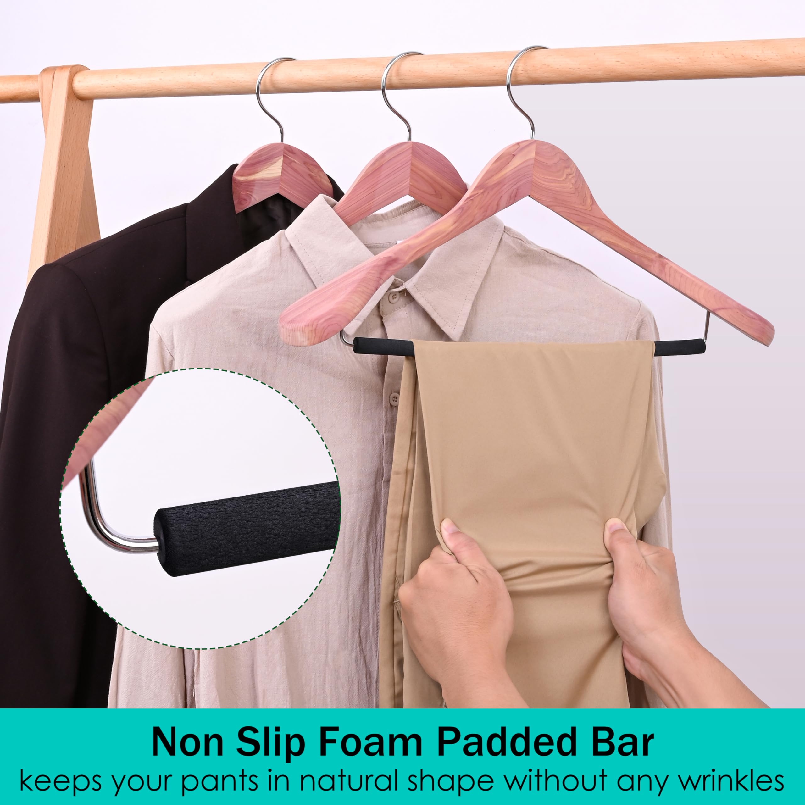 Lot De 4 Cintres En Bois De Cèdre Rouge Américain Brut Avec