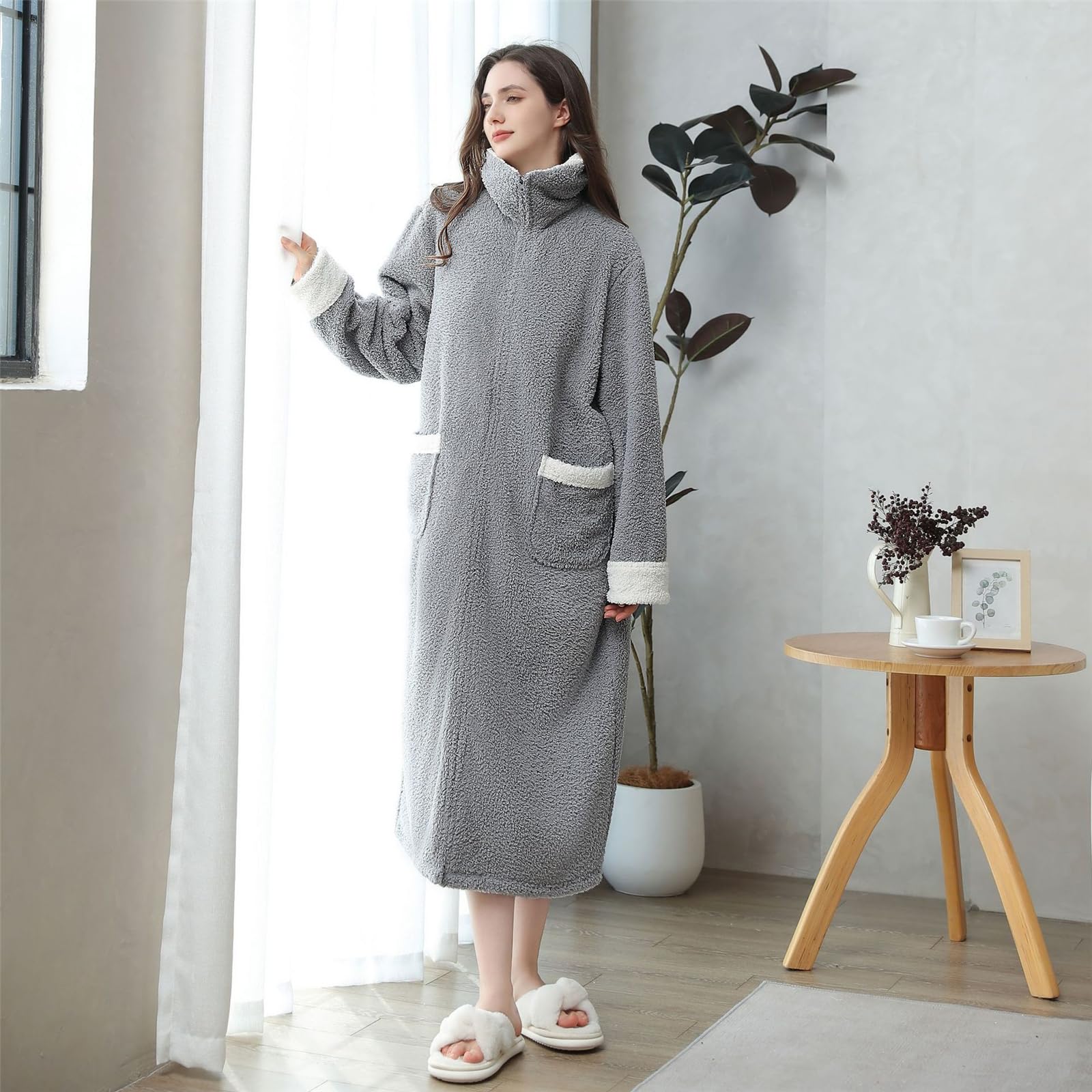 Batas de felpa con cuello delantero con, Gray M
