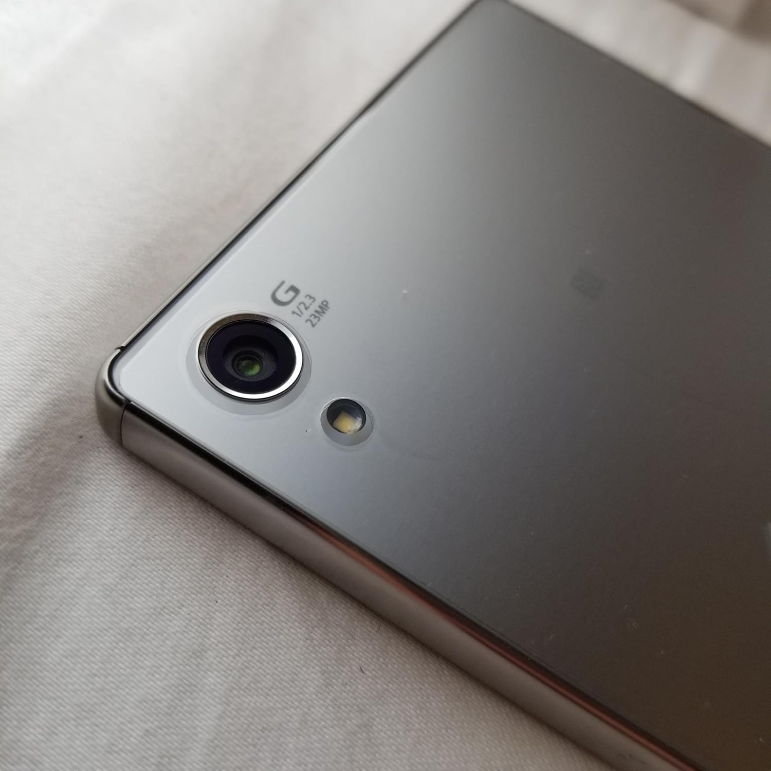 Xperia - simフリー xperia z5 premium chrome Sony Xperia Z5 Premium review: Premium Definition: Apps