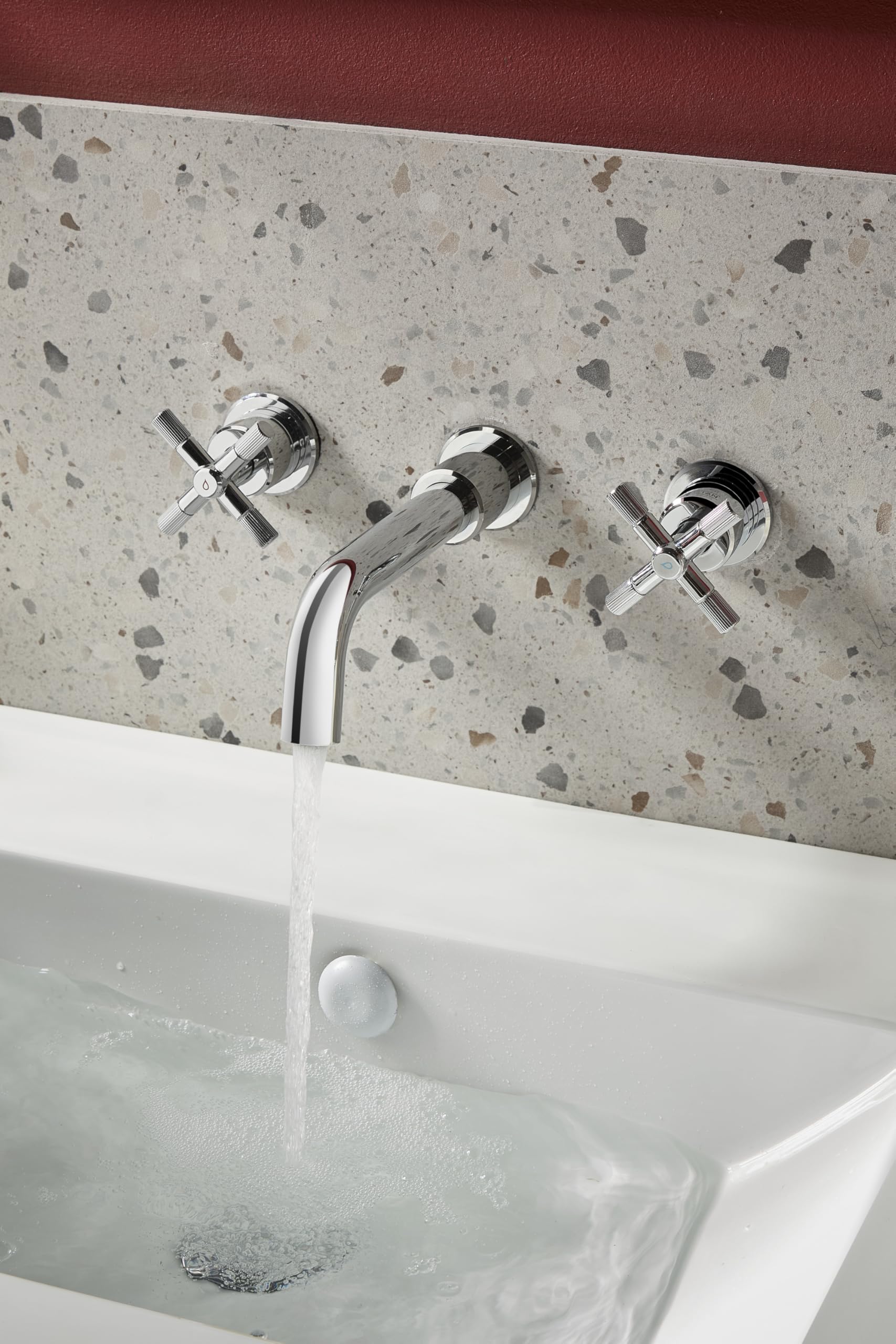 Bristan Cruzar - Grifo mezclador para lavabo con 3 orificios para montaje en pared, con función de ahorro de agua, acabado cromado