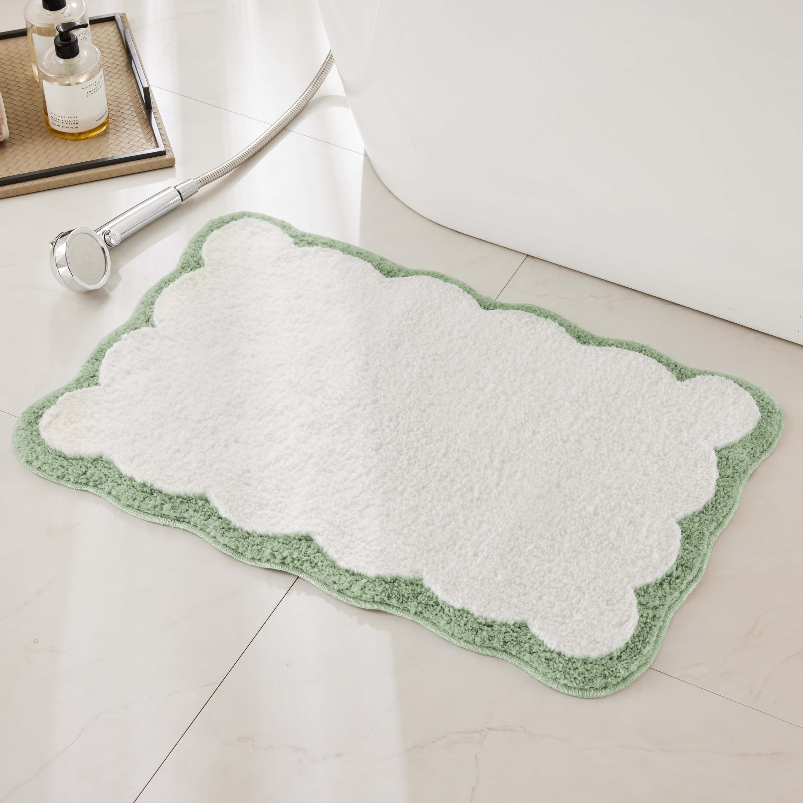 Luxury Microfiber Bathroom Rugs, White Bath Rug with Sage Green Scalloped Piping Cute Aesthetic Spring Bath Mat for Bathroom, Tub, Floor Carpet, Sink,