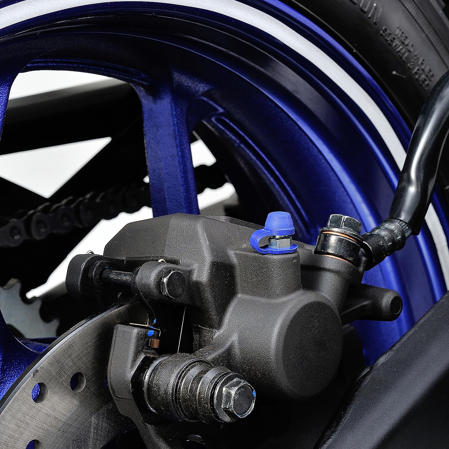 Amazon | デイトナ(Daytona) ブリーダーラバーキャップ4個入り ブルー