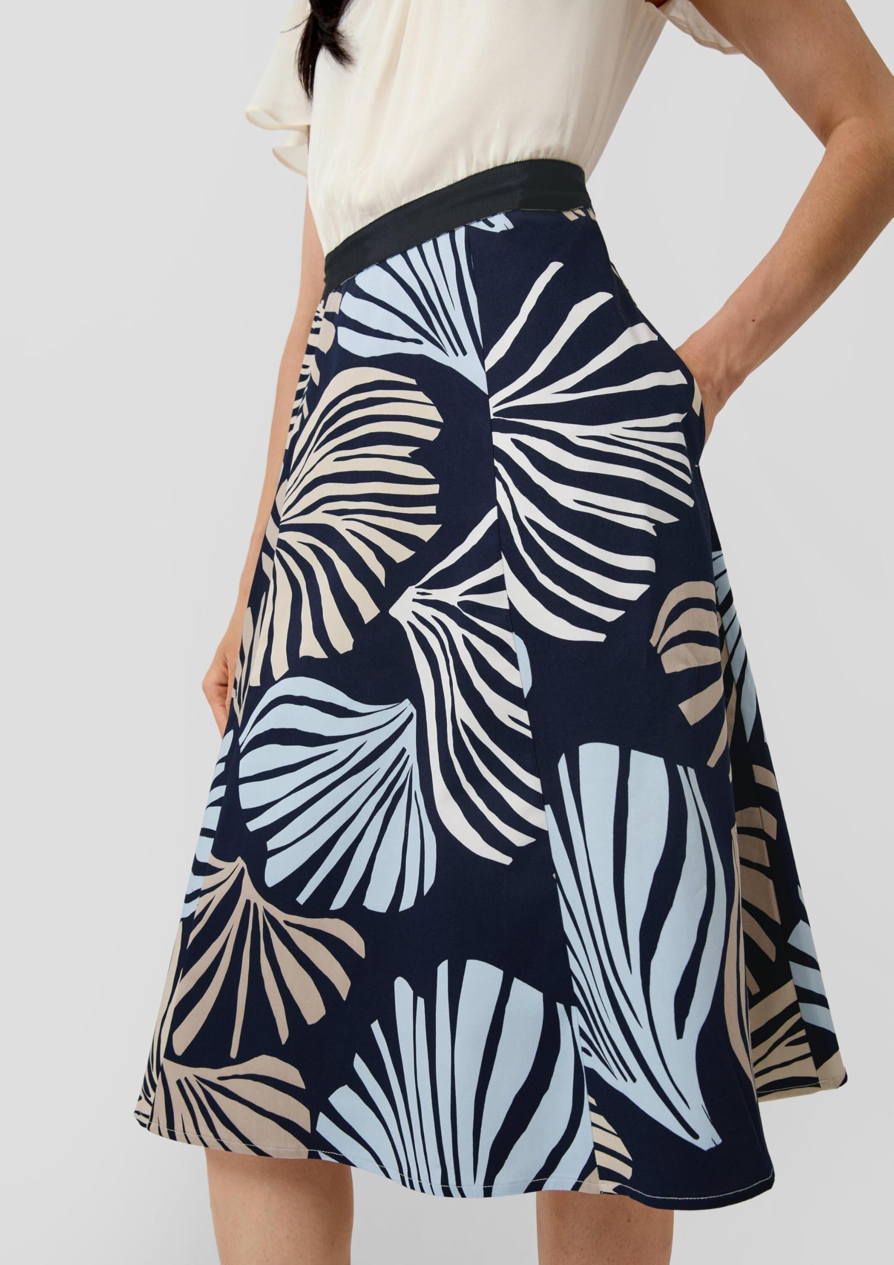 s.Oliver Damen 2177382 Kleid