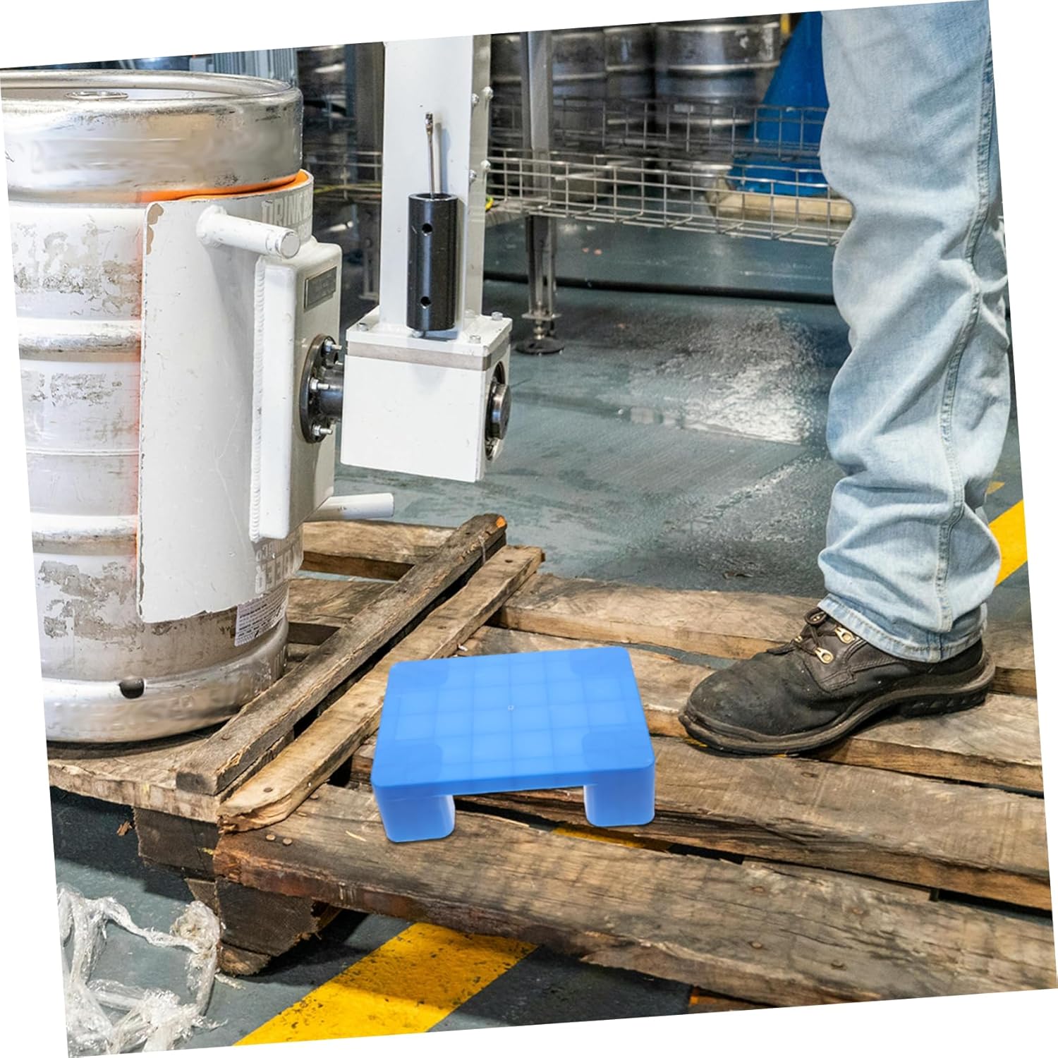 Artibetter Heavy Duty Plastic Grid Pallet for Supermarket and Industrial Storage Floor Pallet for Warehouse and Garage Organization