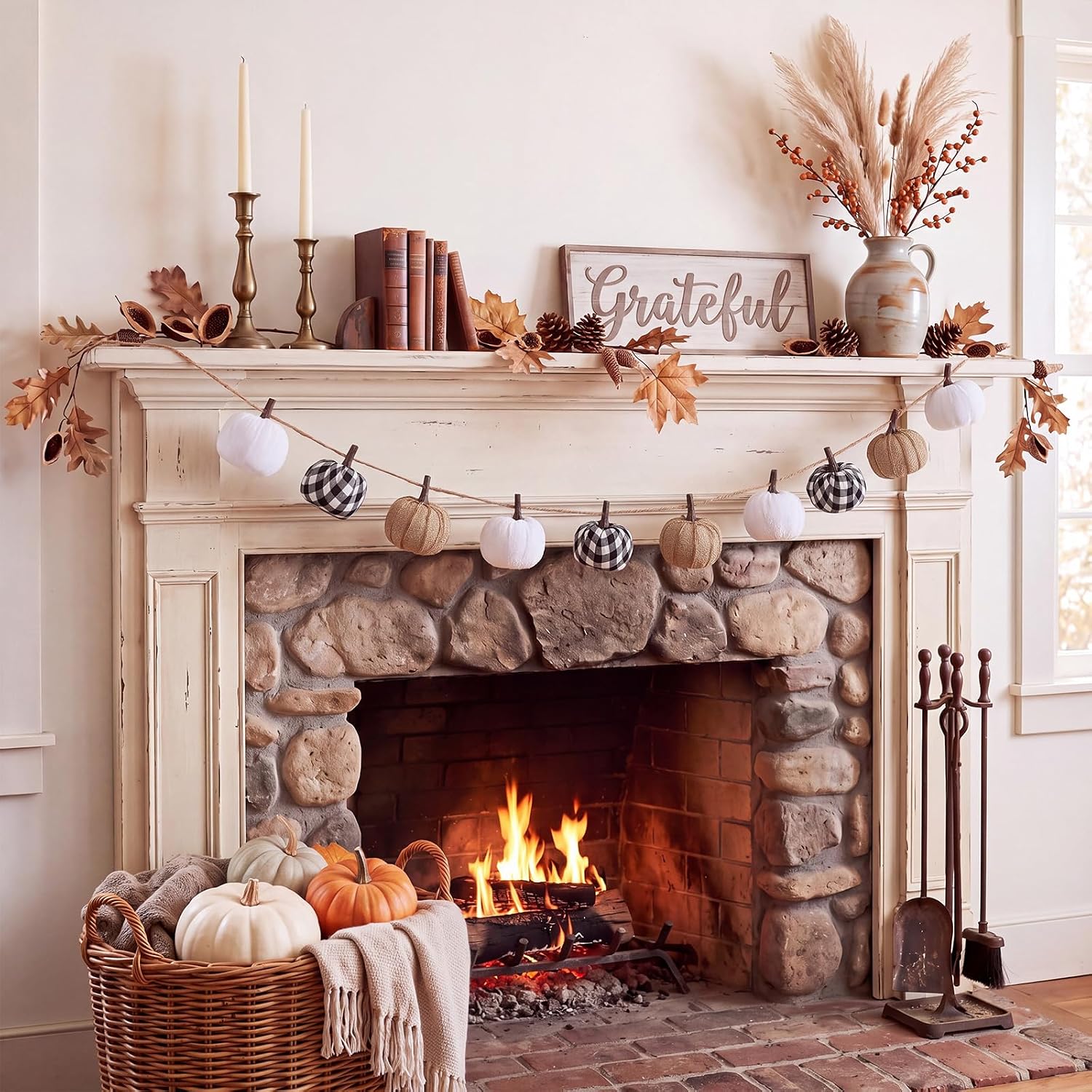 Mindsoft 8.2 ft Fall Pumpkins Garland, Black and White Plaid Autumn Decor