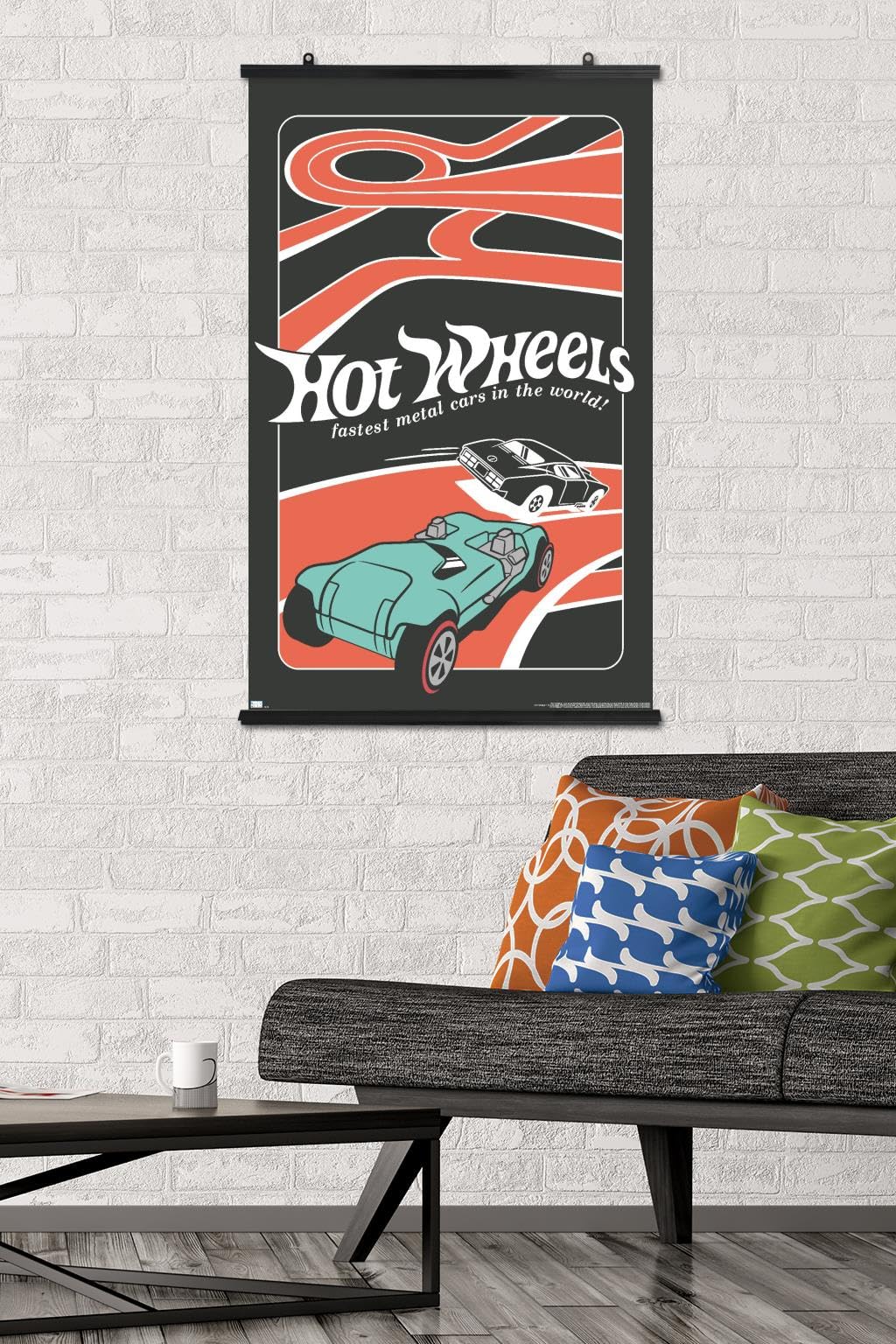 Amazon.com: Mattel Hot Wheels - Red Minimalist Wall Poster, 34L